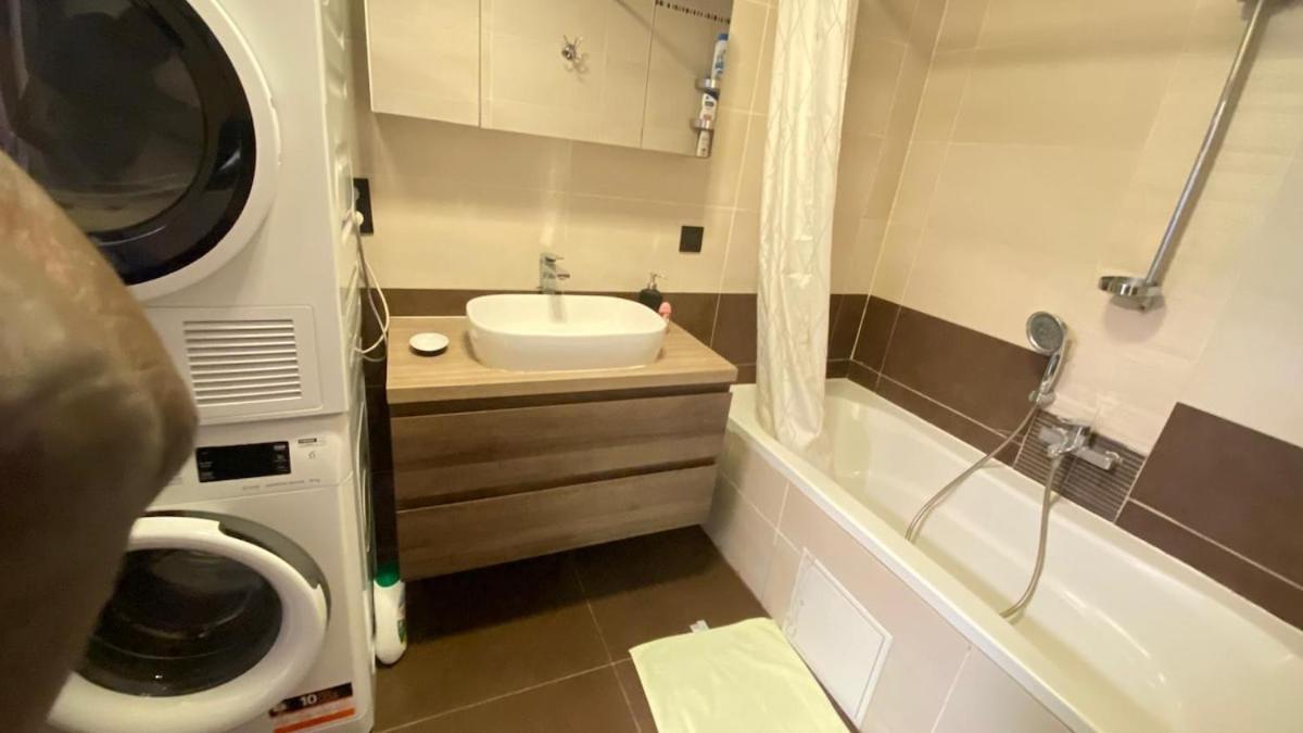 Apartment Strelitzyahouse