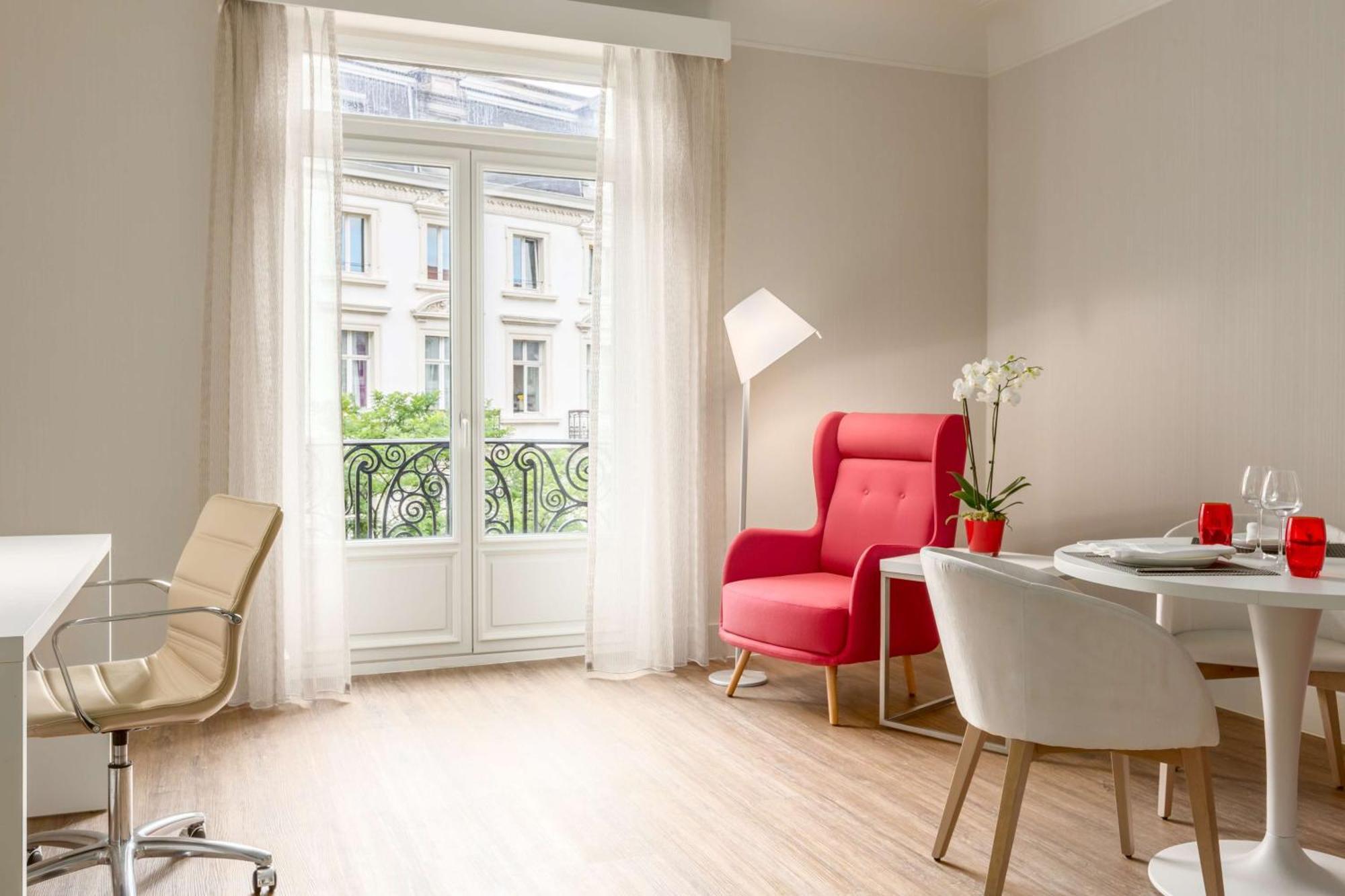 Nh Collection Centre Hotel 4*