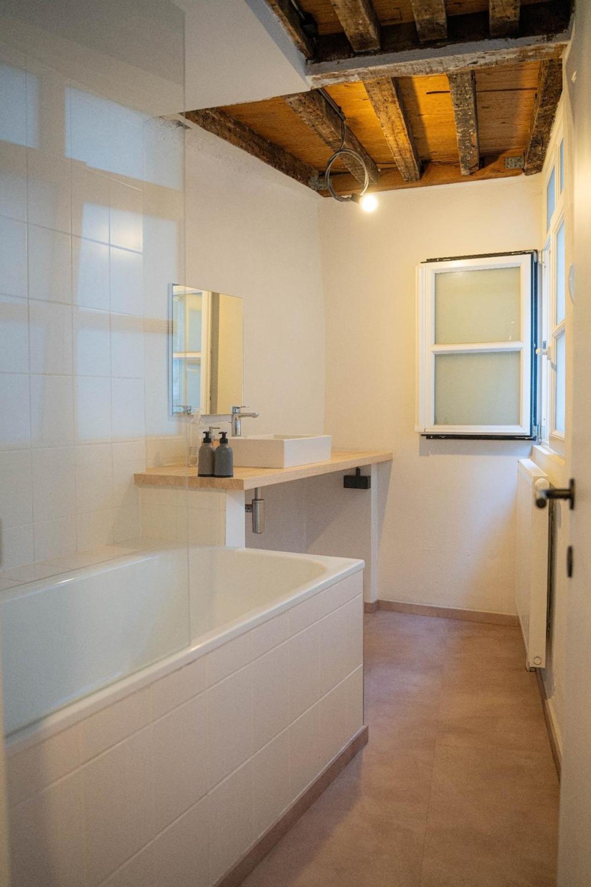 Royal Grand Place Loft Apartment