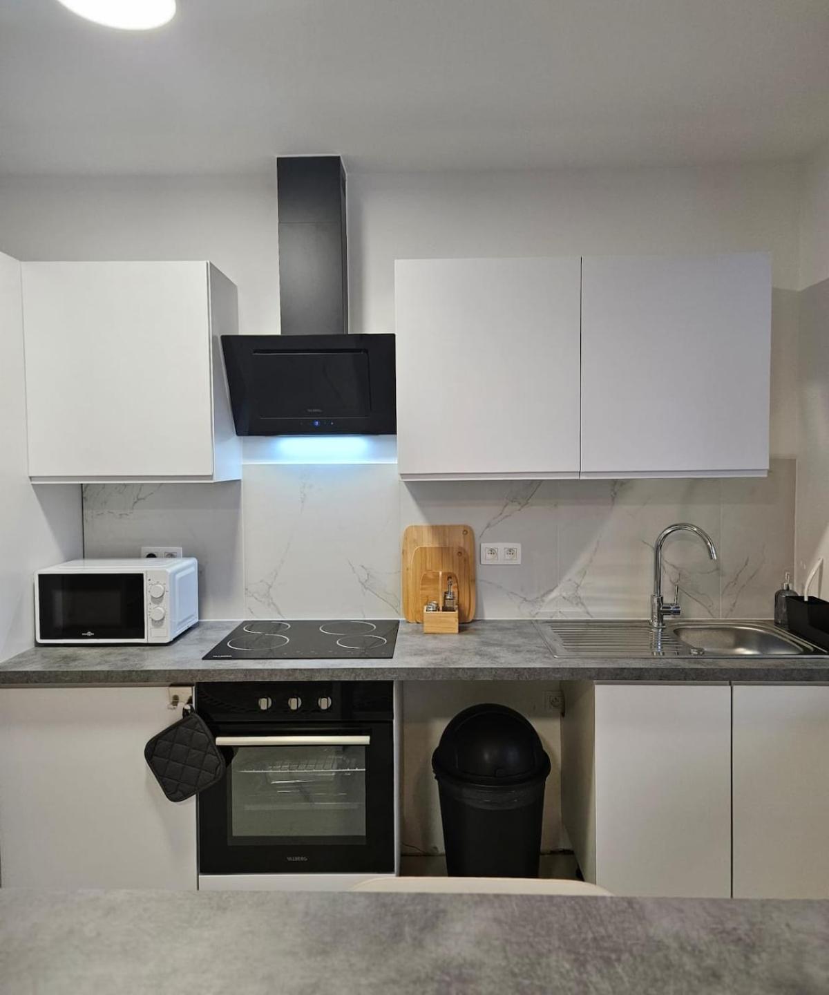 Apartment With Terrace 2 Brussels