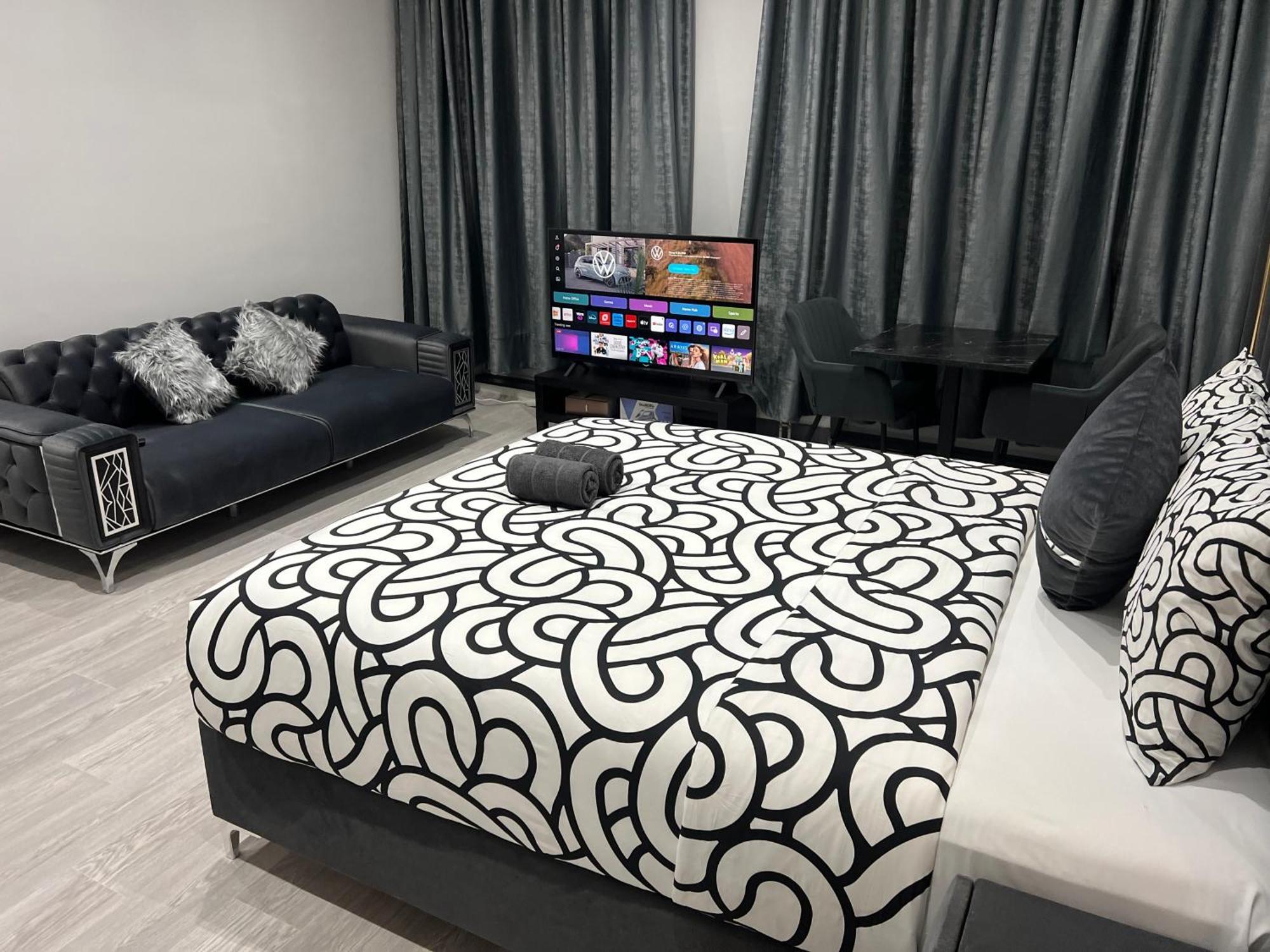 Cozy Havens In The Heart Of * Brussels