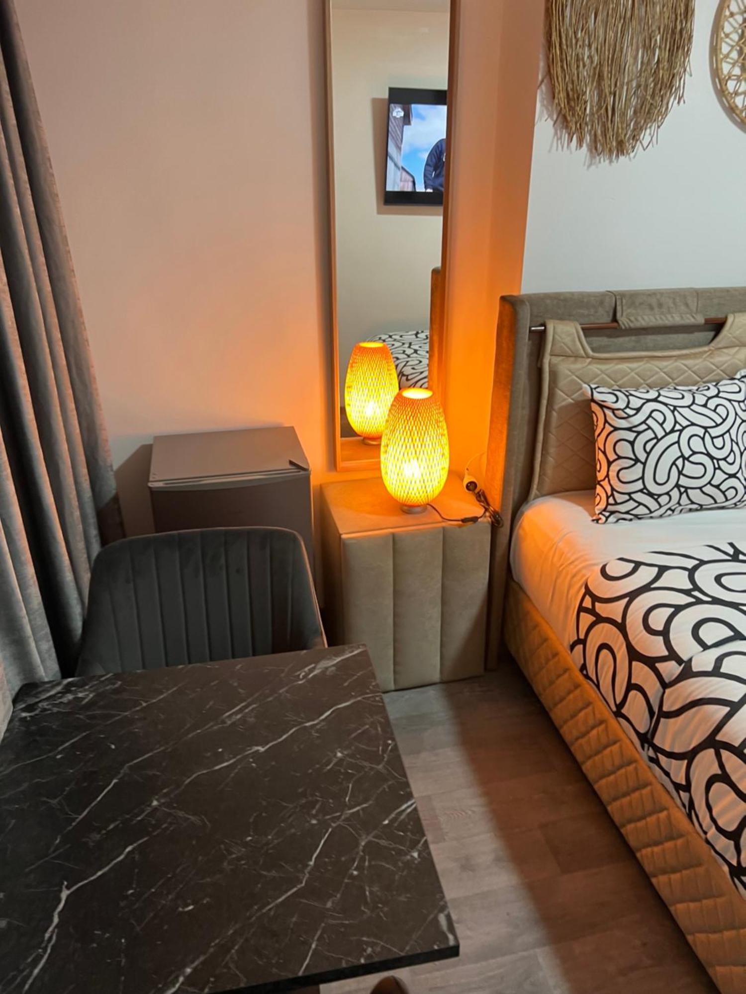 Cozy Havens In The Heart Of Guest house