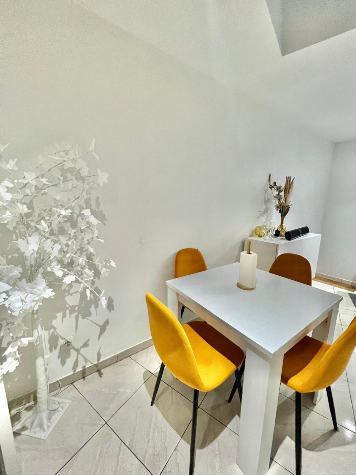 Apartment Prive