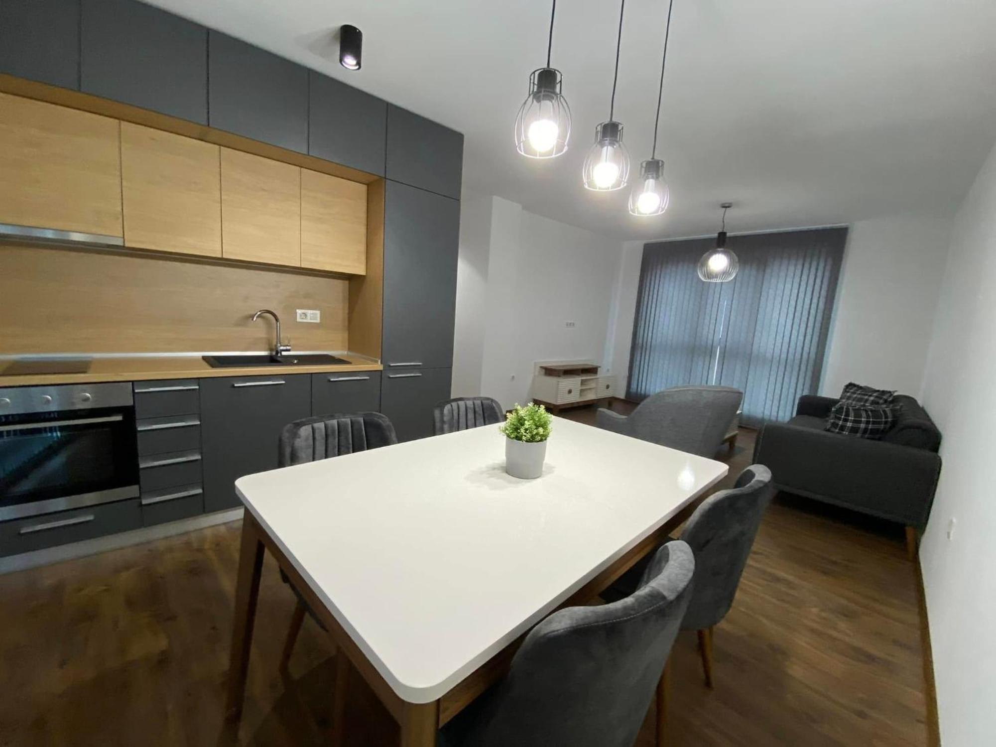 Merjay Garden Apartment