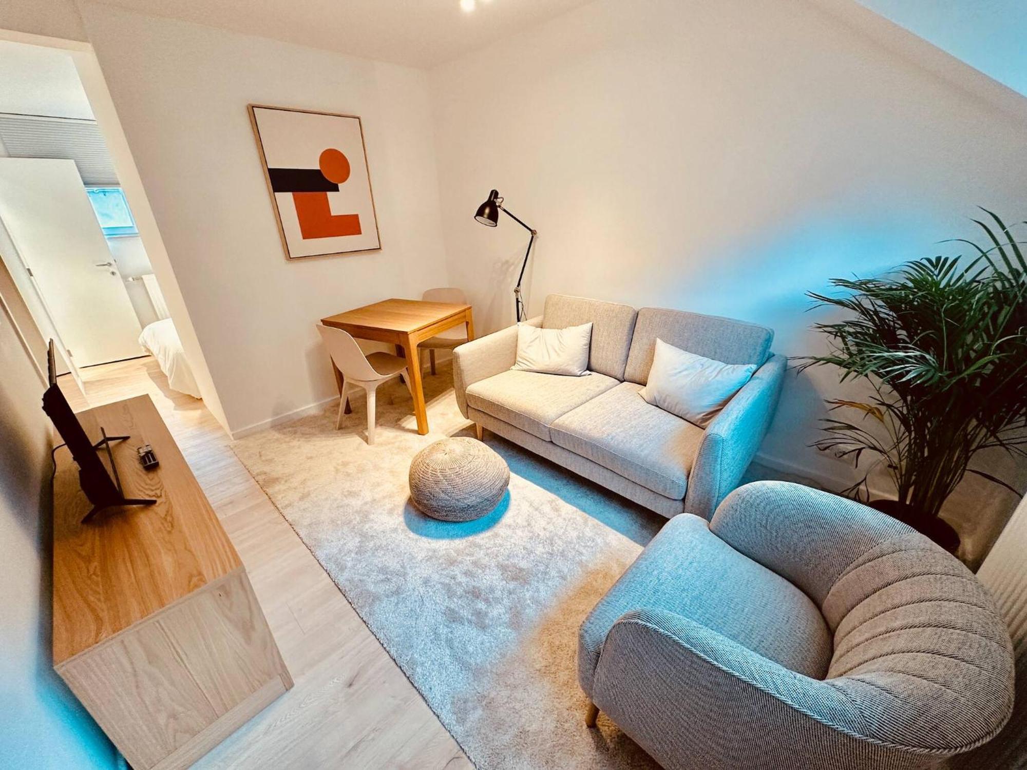 The Comfy For Two - *