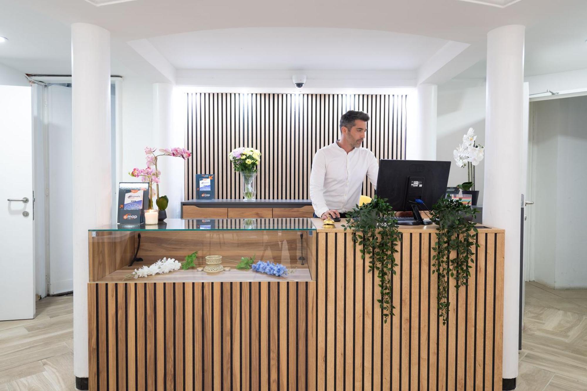 Abberdeen Hotel 2*