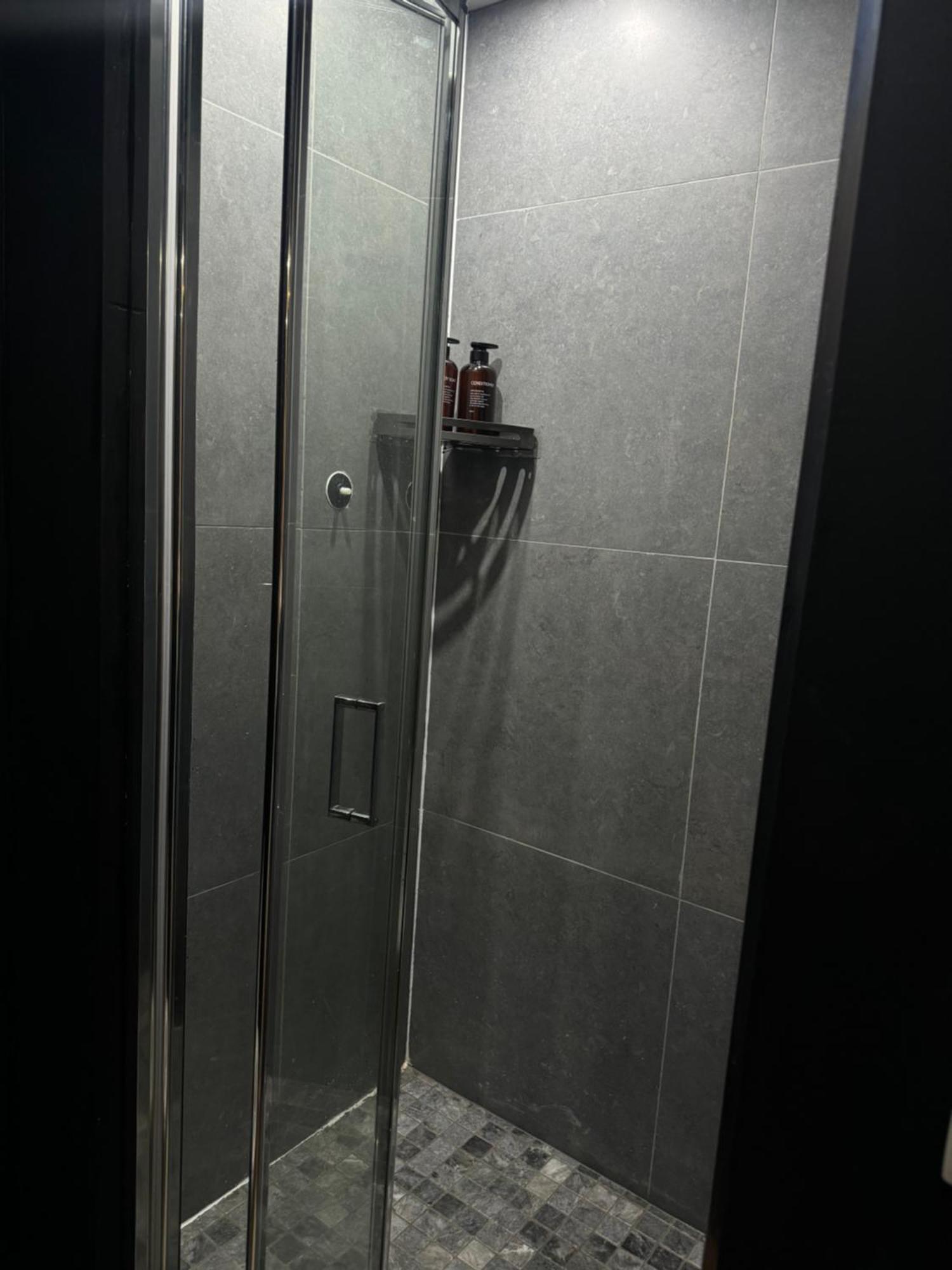 Love hotel Za Beauty Et Brussels