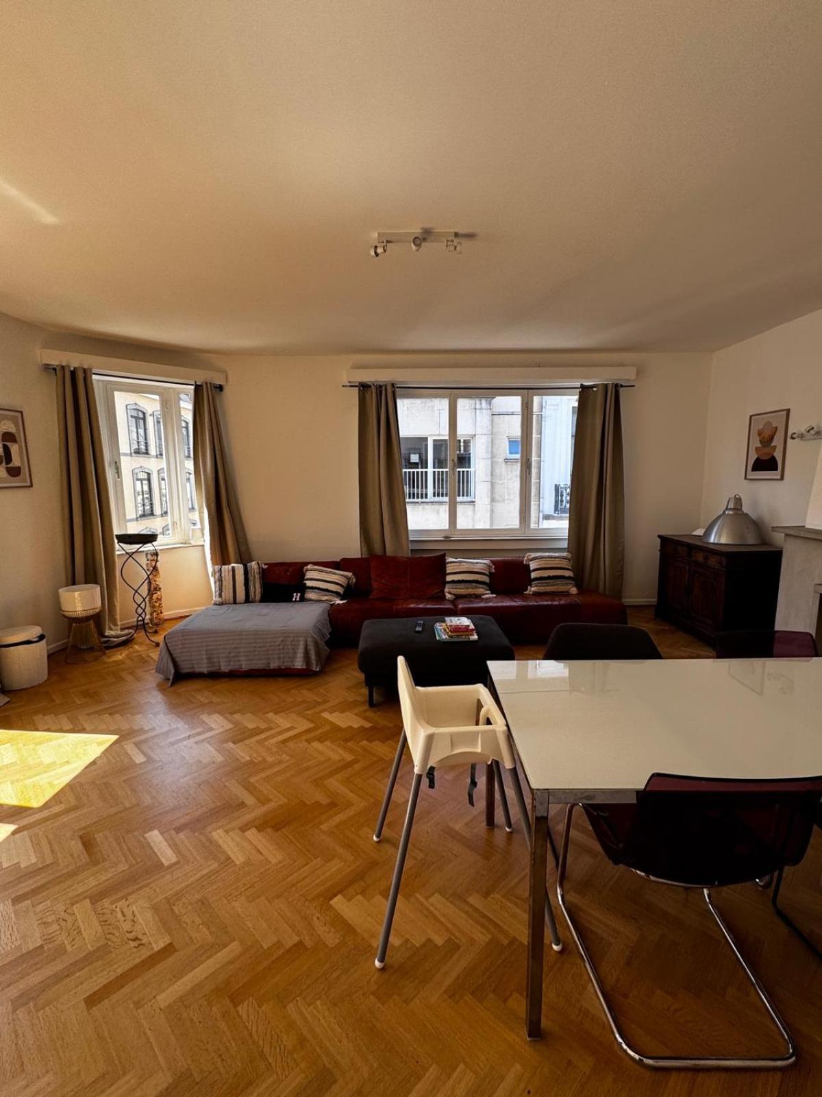 Place Stephanie - Avenue Louise - Centre Apartment