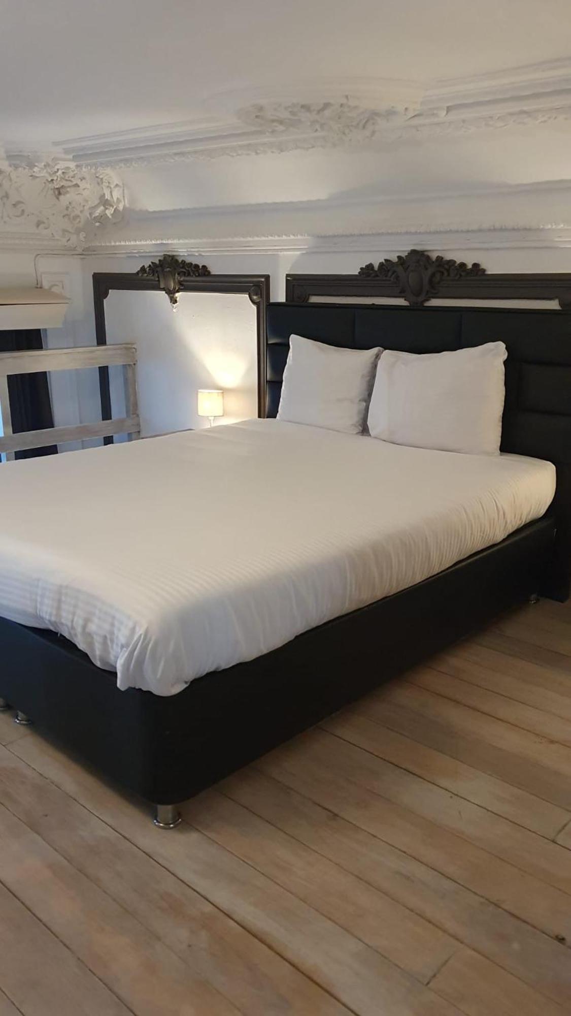 Marie Therese Apartment