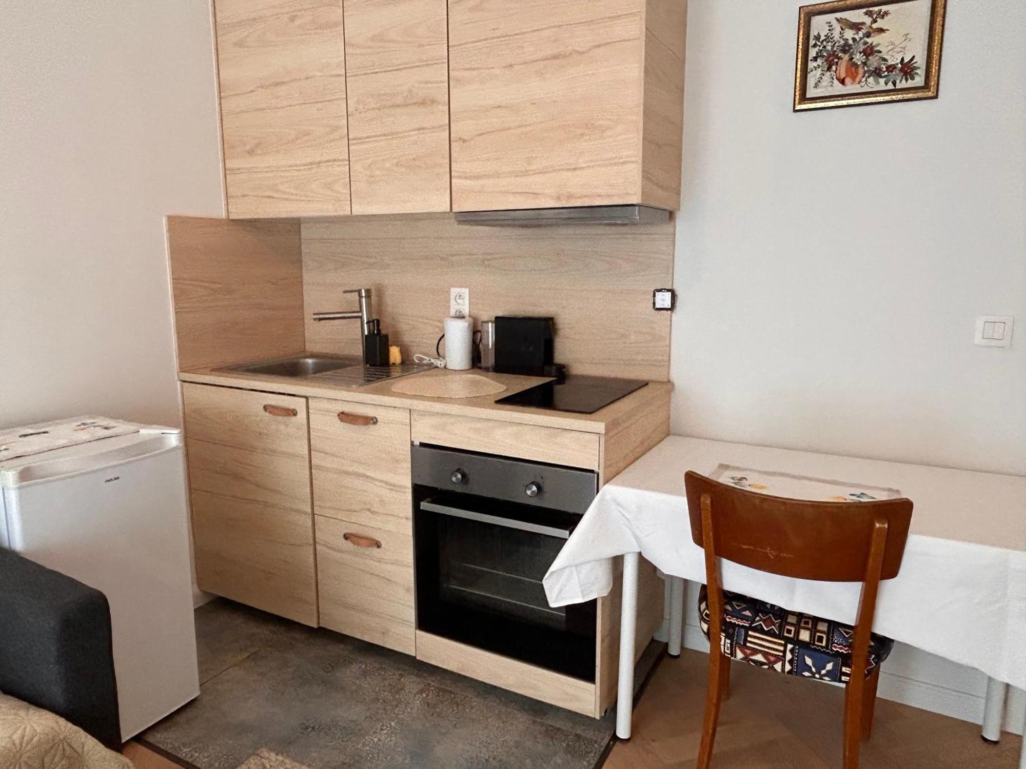 Cosy Small