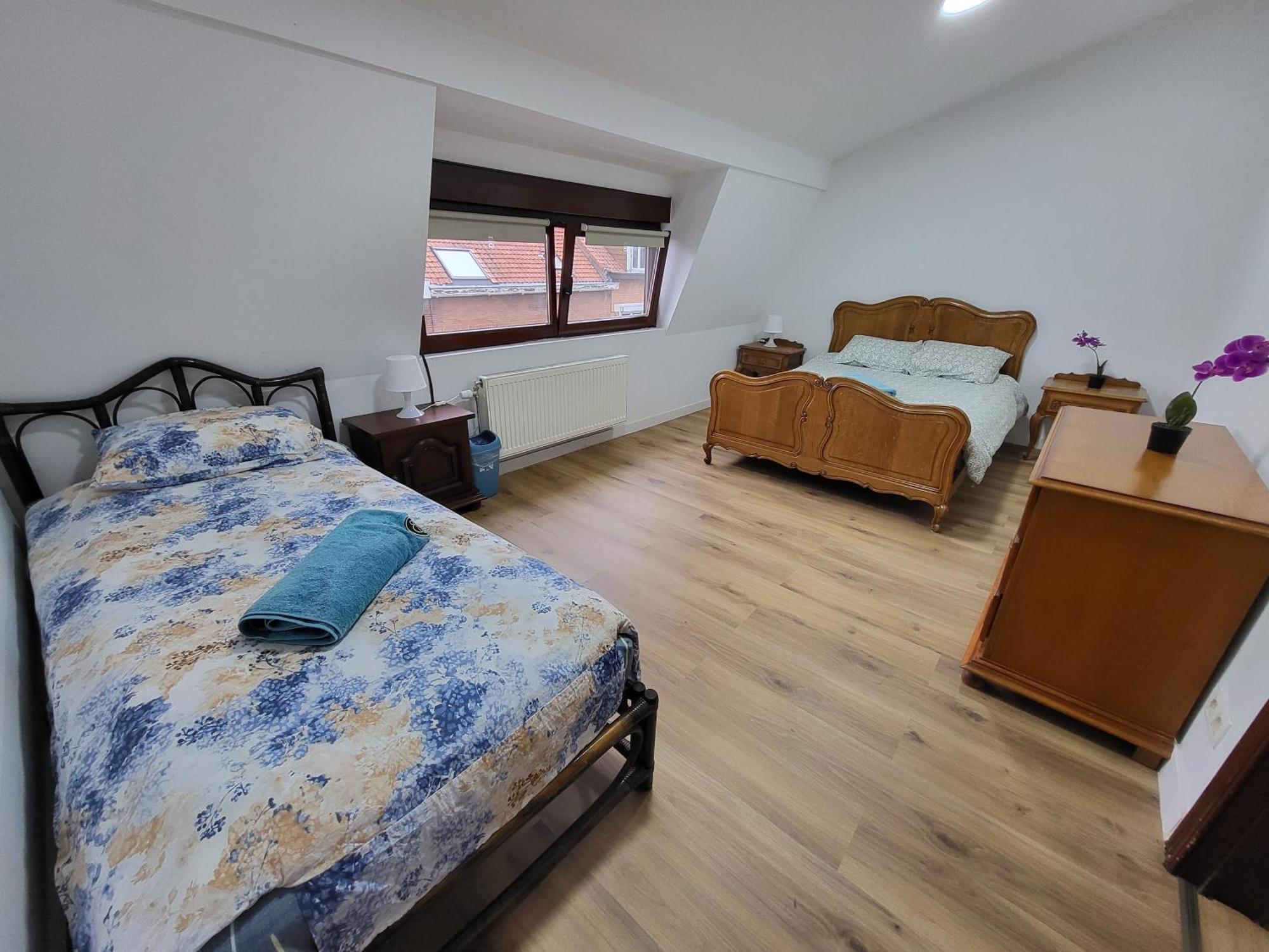 Charles House Guest house *