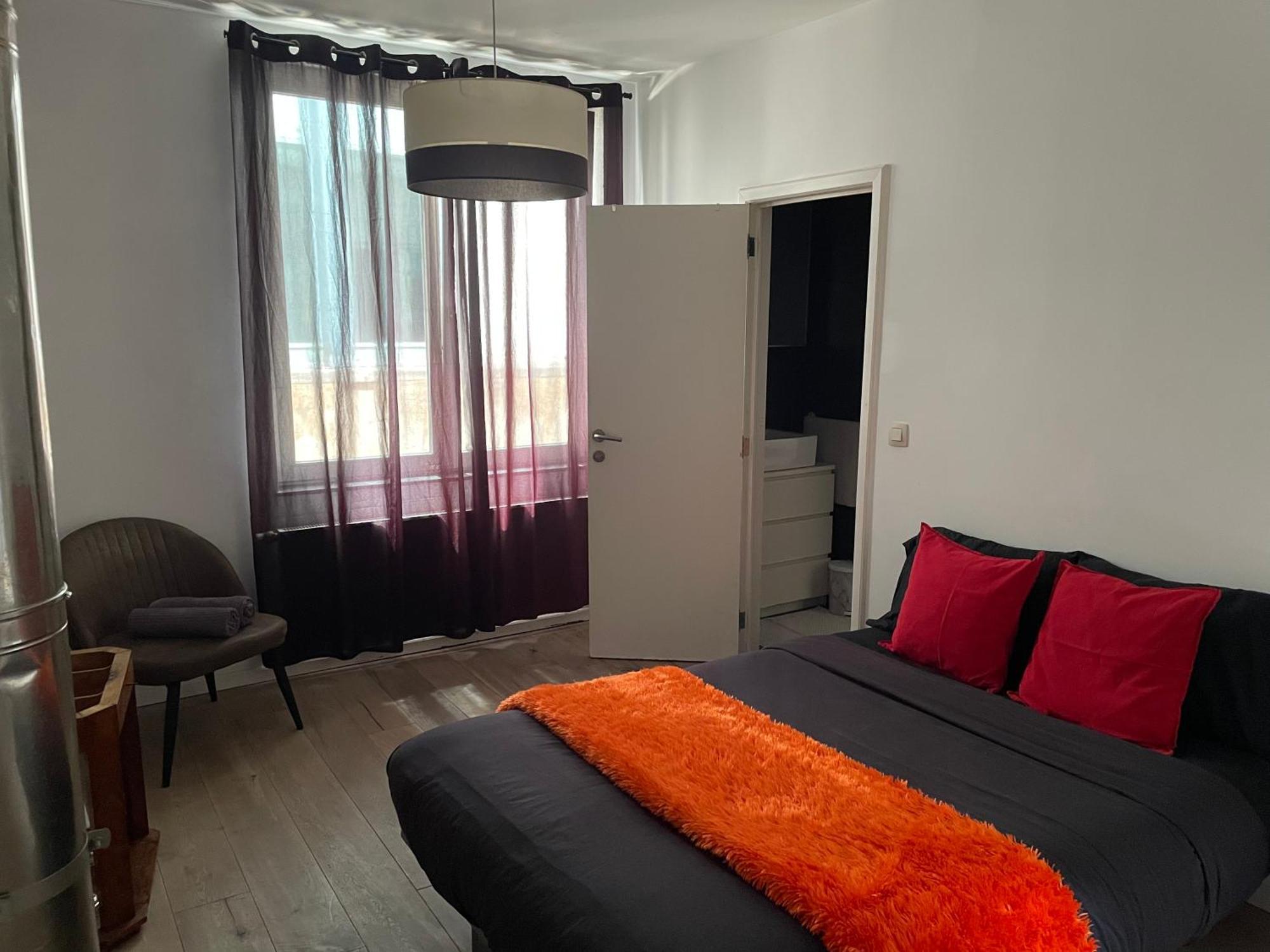 Duplex Centre Bruxelle Apartment *