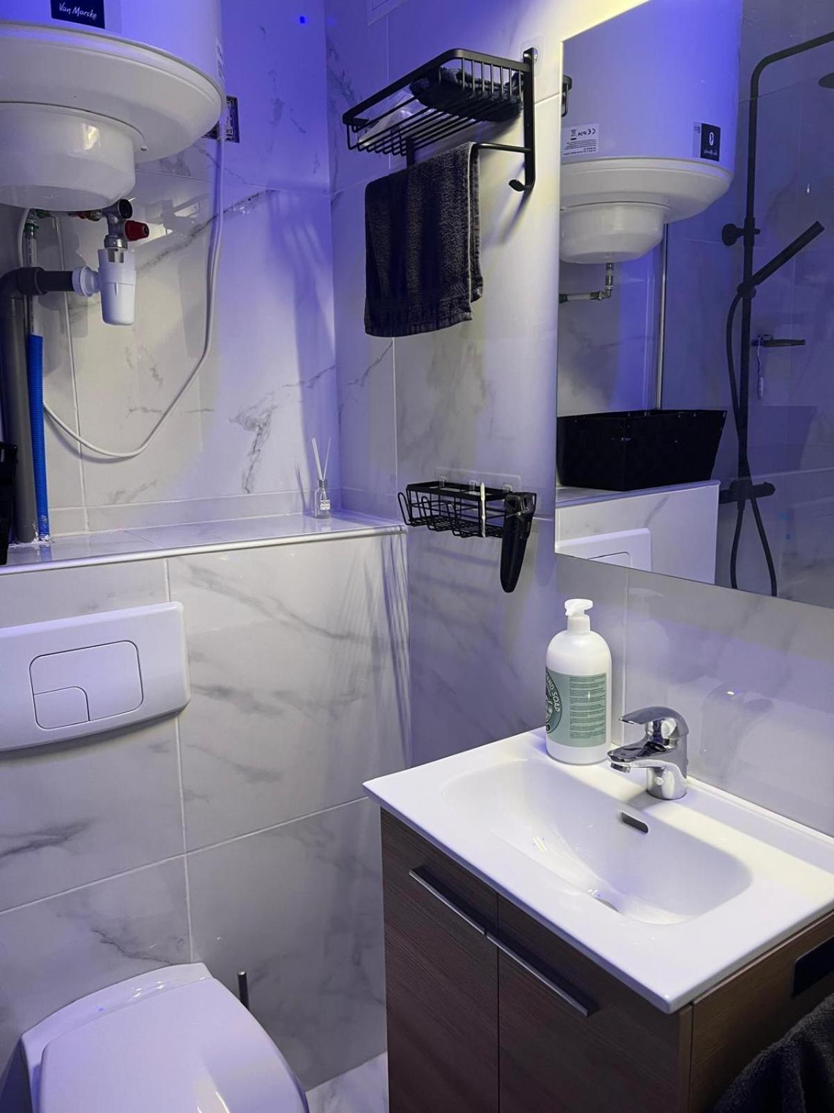 Design Madou Apartment Brussels