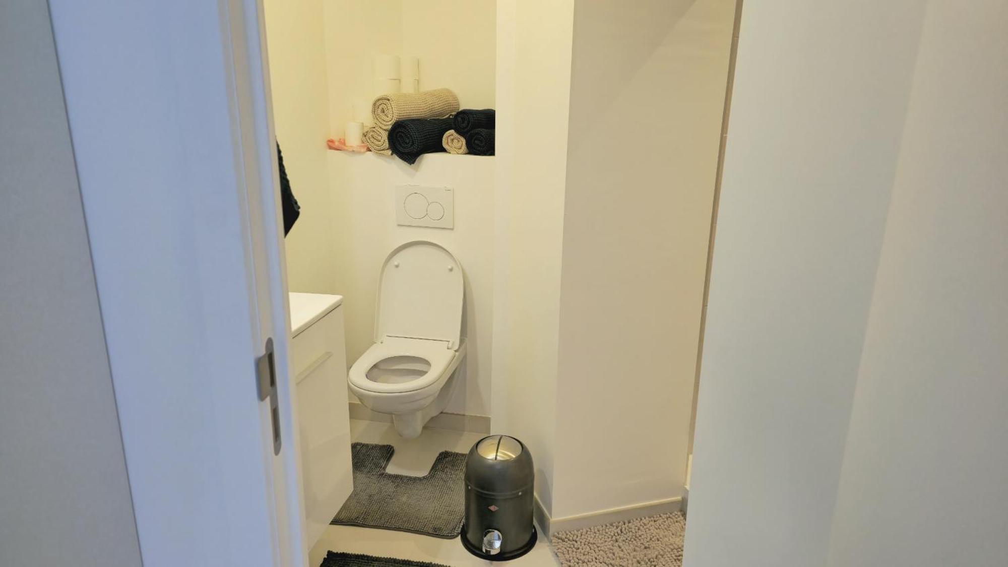 Apartment Smart Floor *