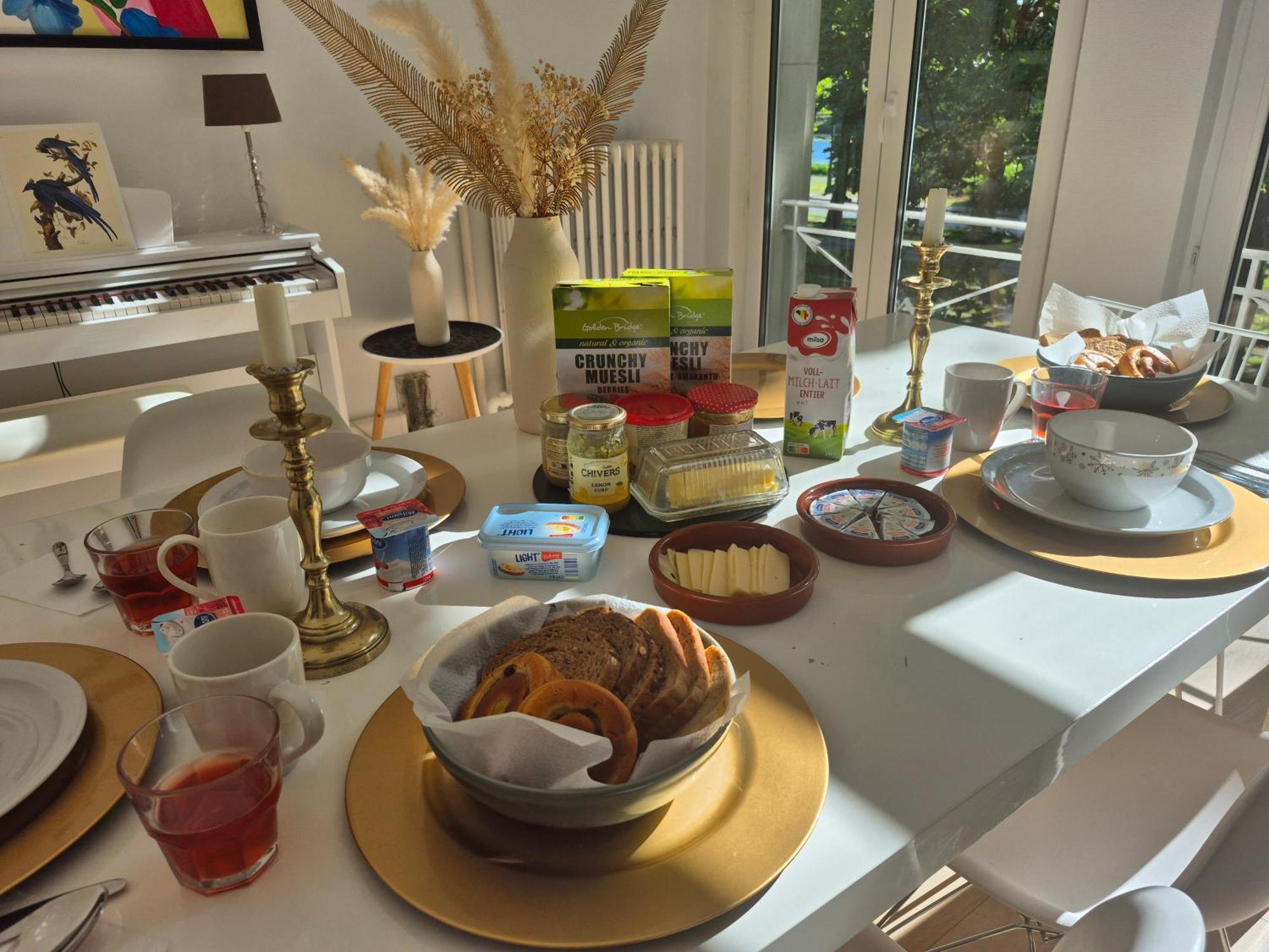 Souverain 94 * Brussels