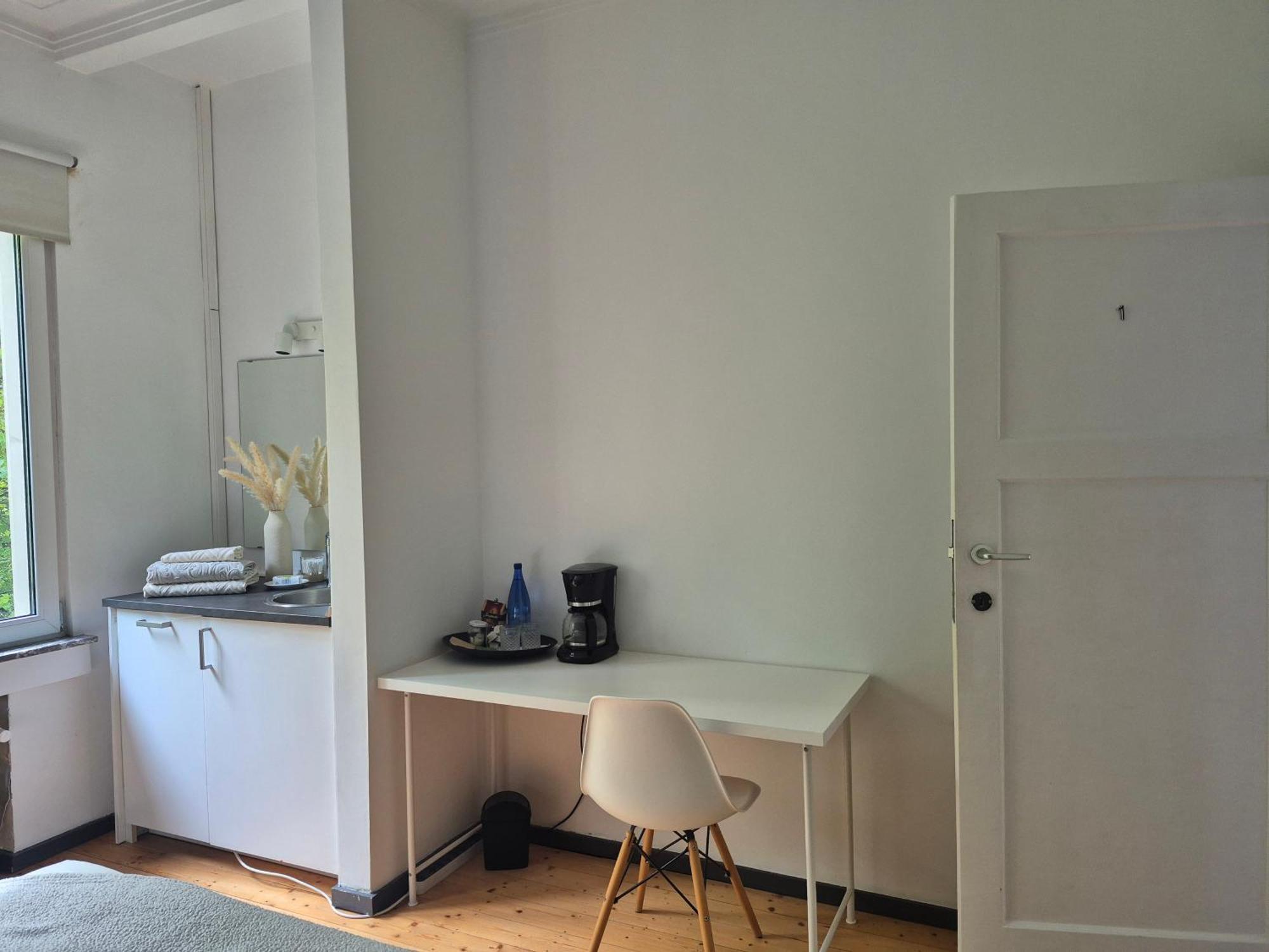 Homestay Souverain 94 *