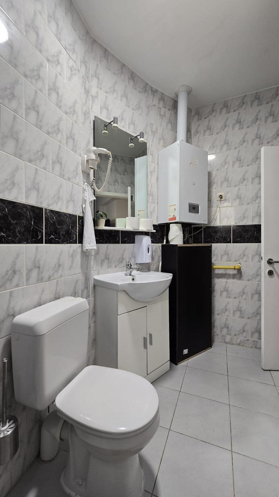 Apartment Sleepover Center