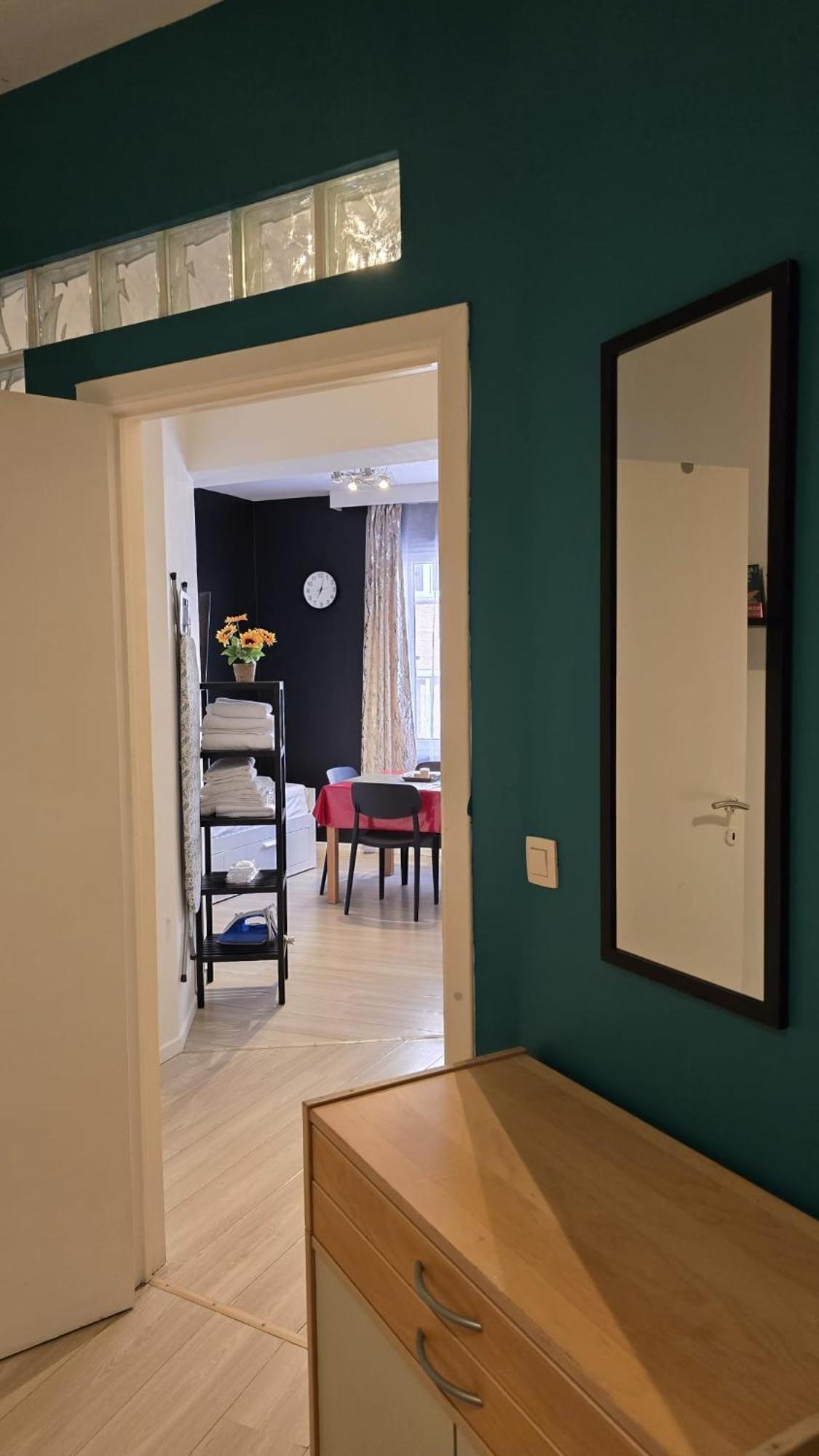 Sleepover Center Apartment *