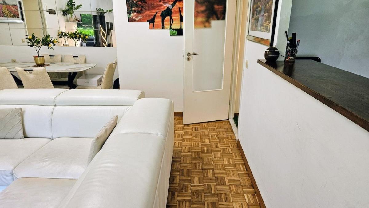 Apartment Meublee A Uccle Brussels