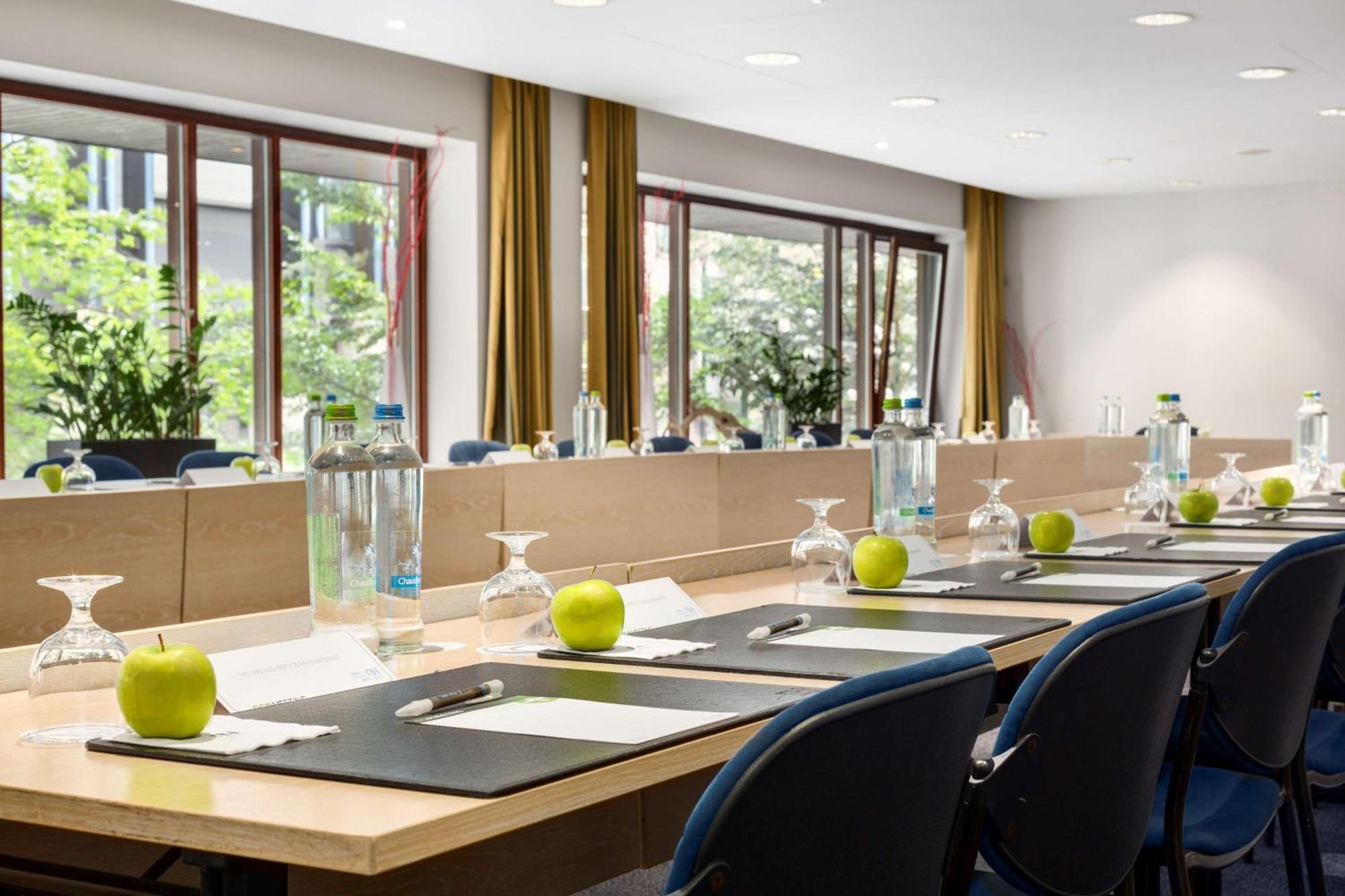 Hotel Nh Grand Place Arenberg 4*