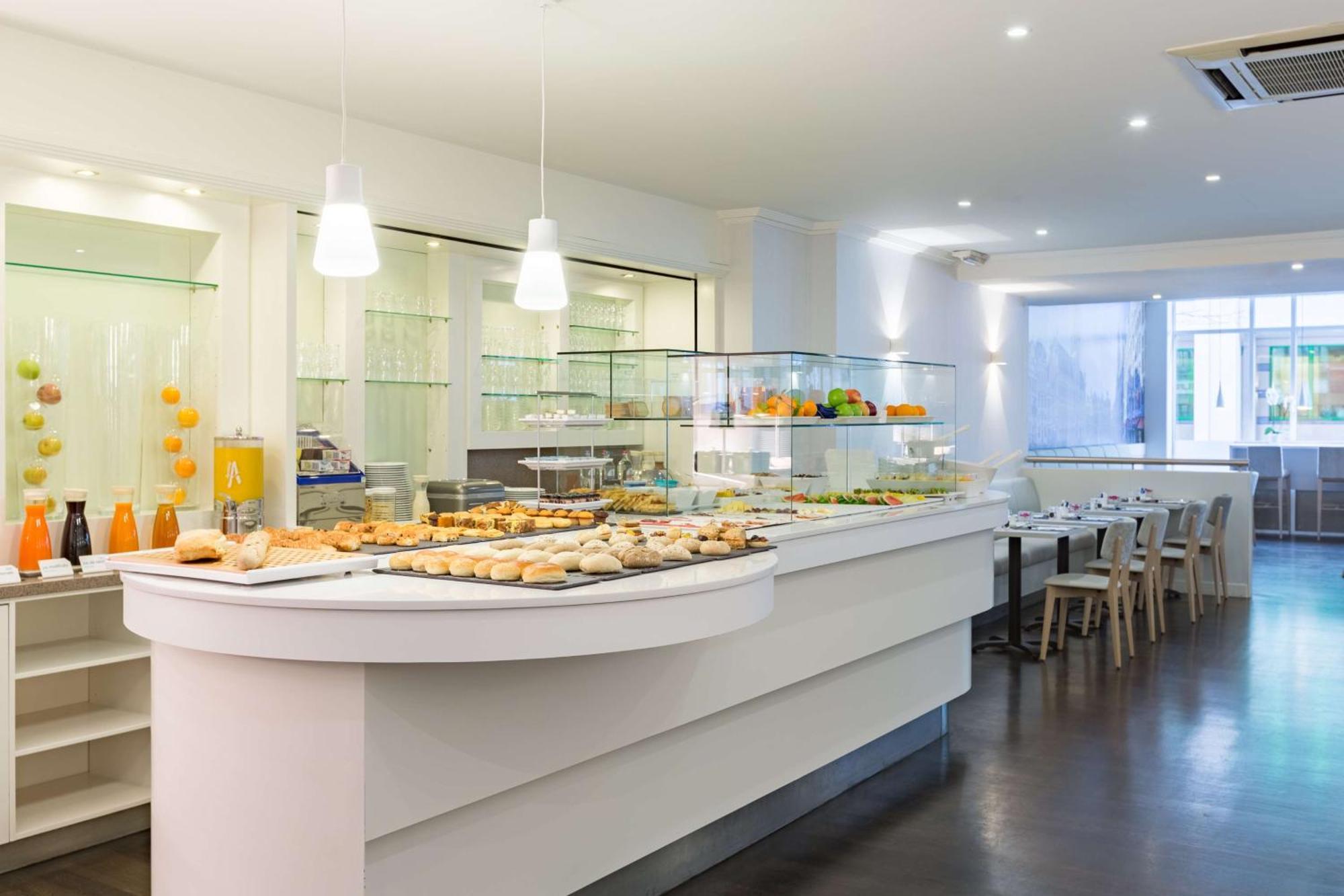 Hotel Nh Grand Place Arenberg 4*