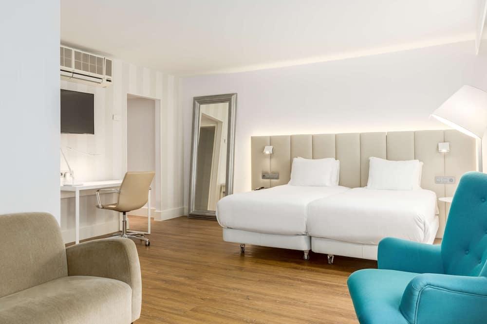 Hotel Nh Grand Place Arenberg 4*