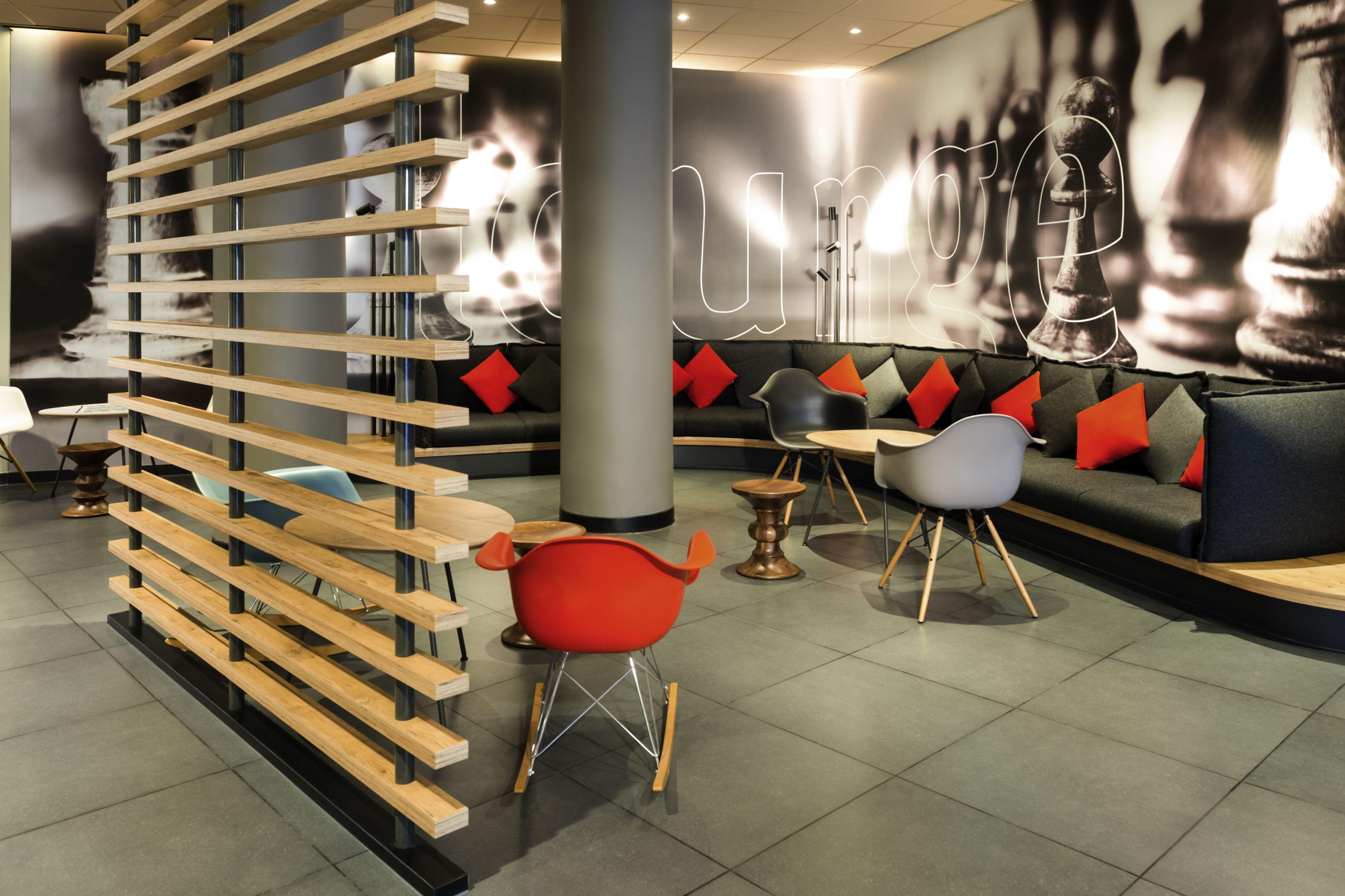 Ibis Off Grand'place 3*