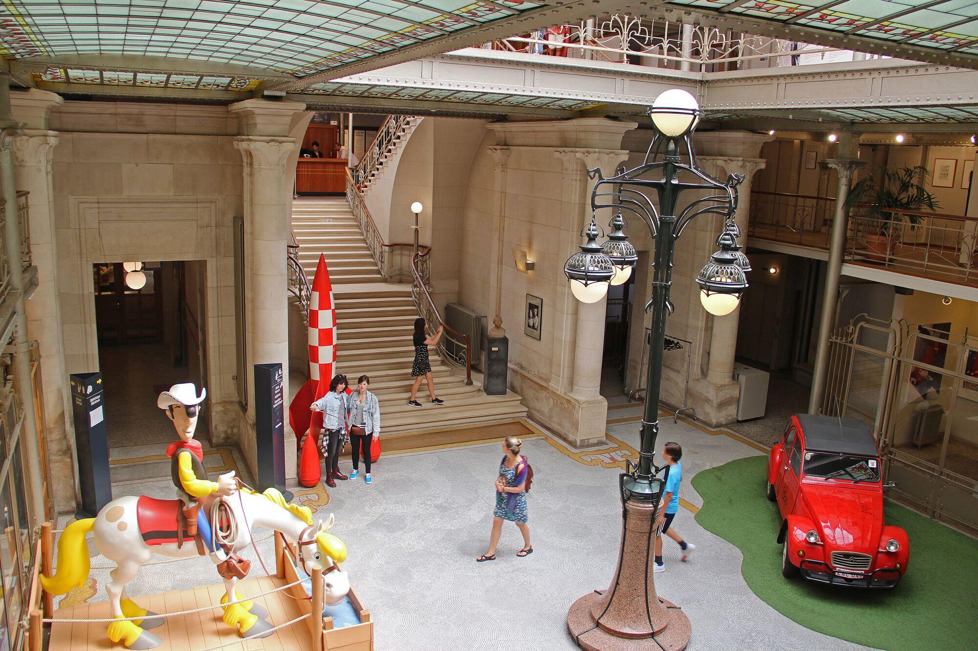 Ibis Off Grand'place Hotel 3*