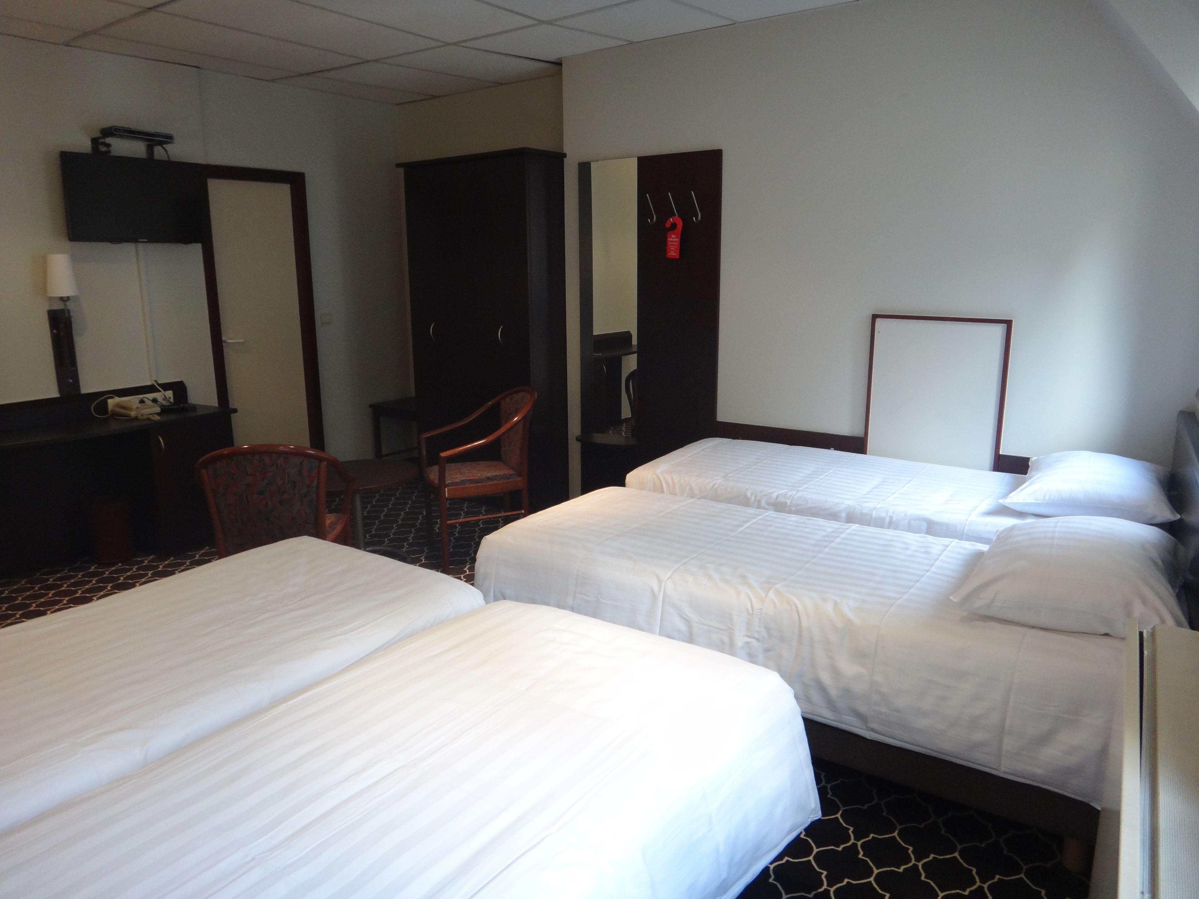 Safestay Grand Place Hotel 3*