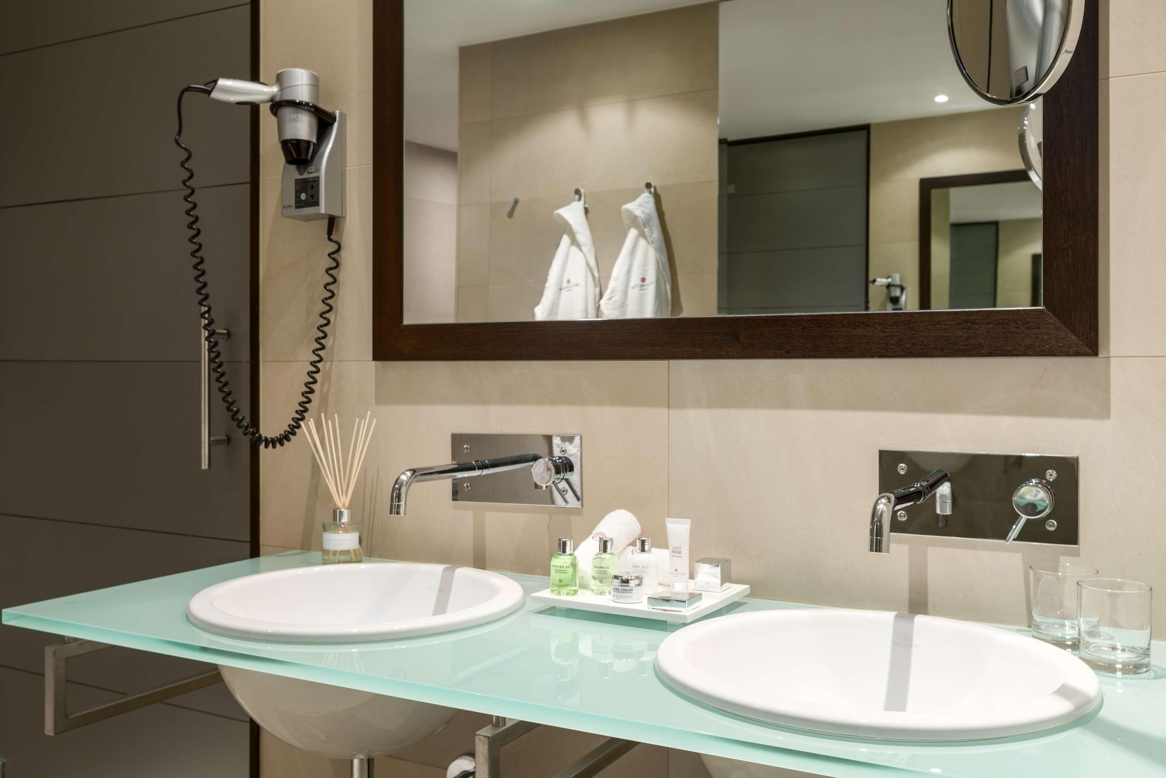 Nh Collection Centre 4*