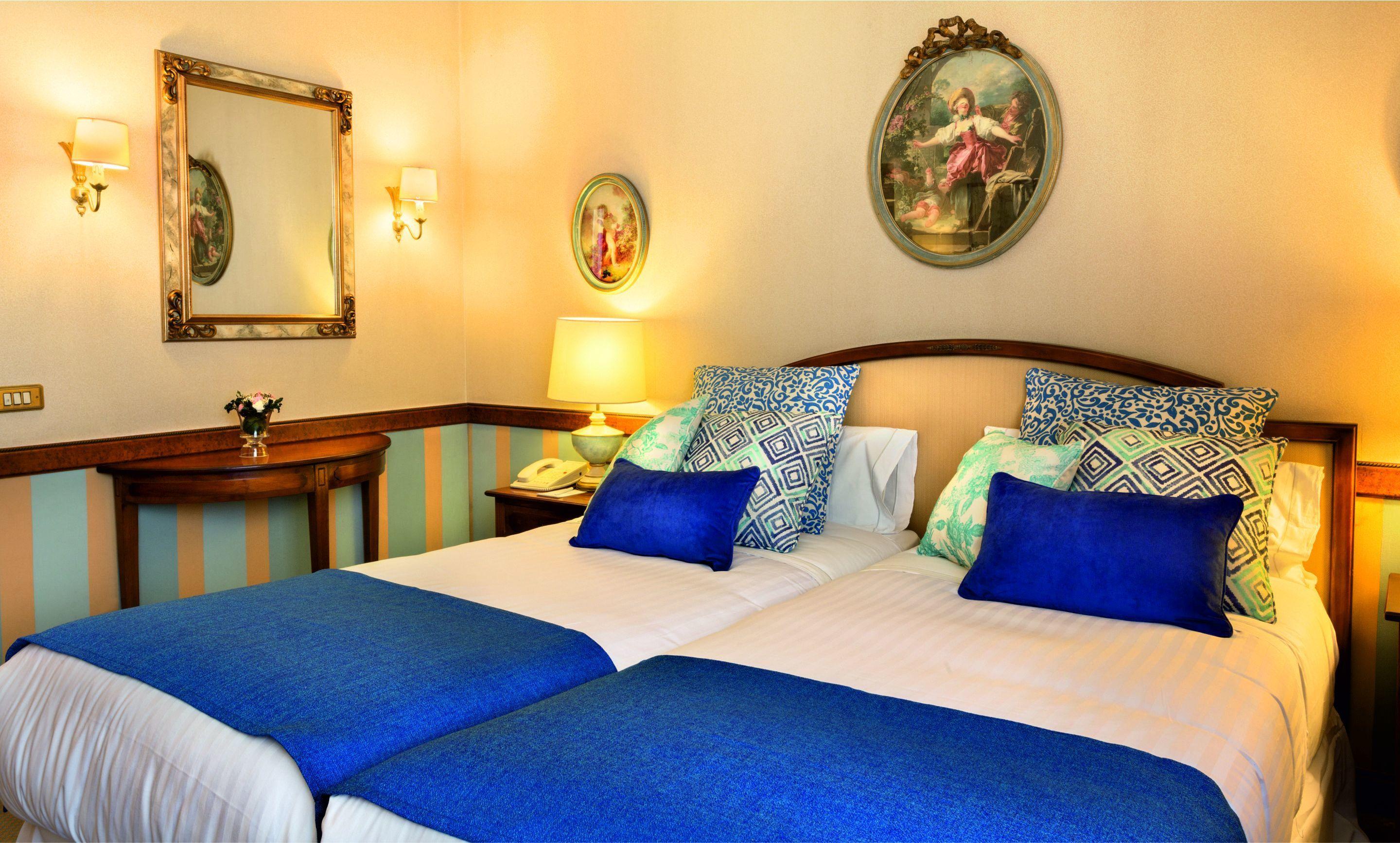 Hotel Avenue Louise Trademark Collection By Wyndham 4*