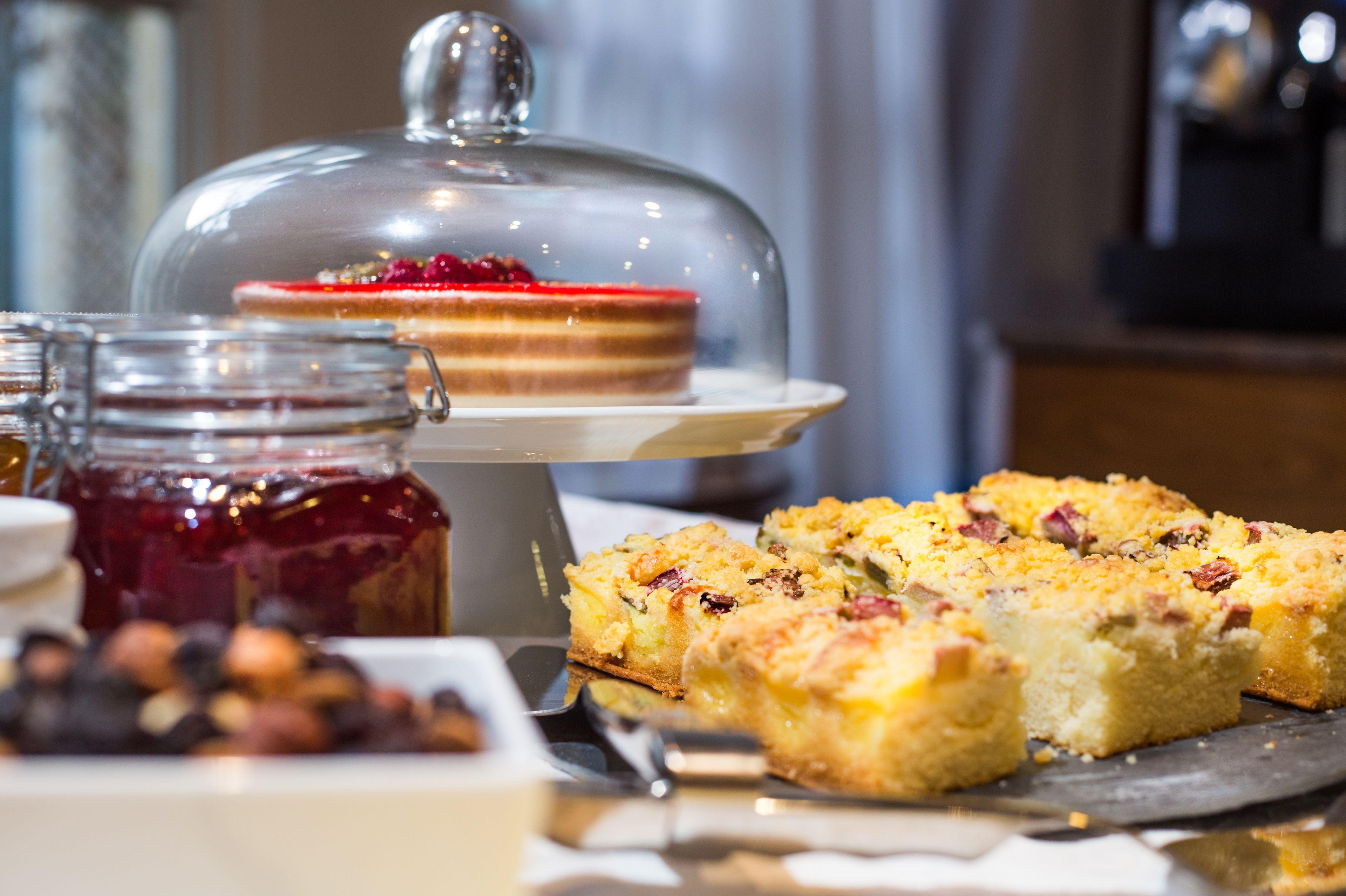 Hotel Avenue Louise Trademark Collection By Wyndham 4*