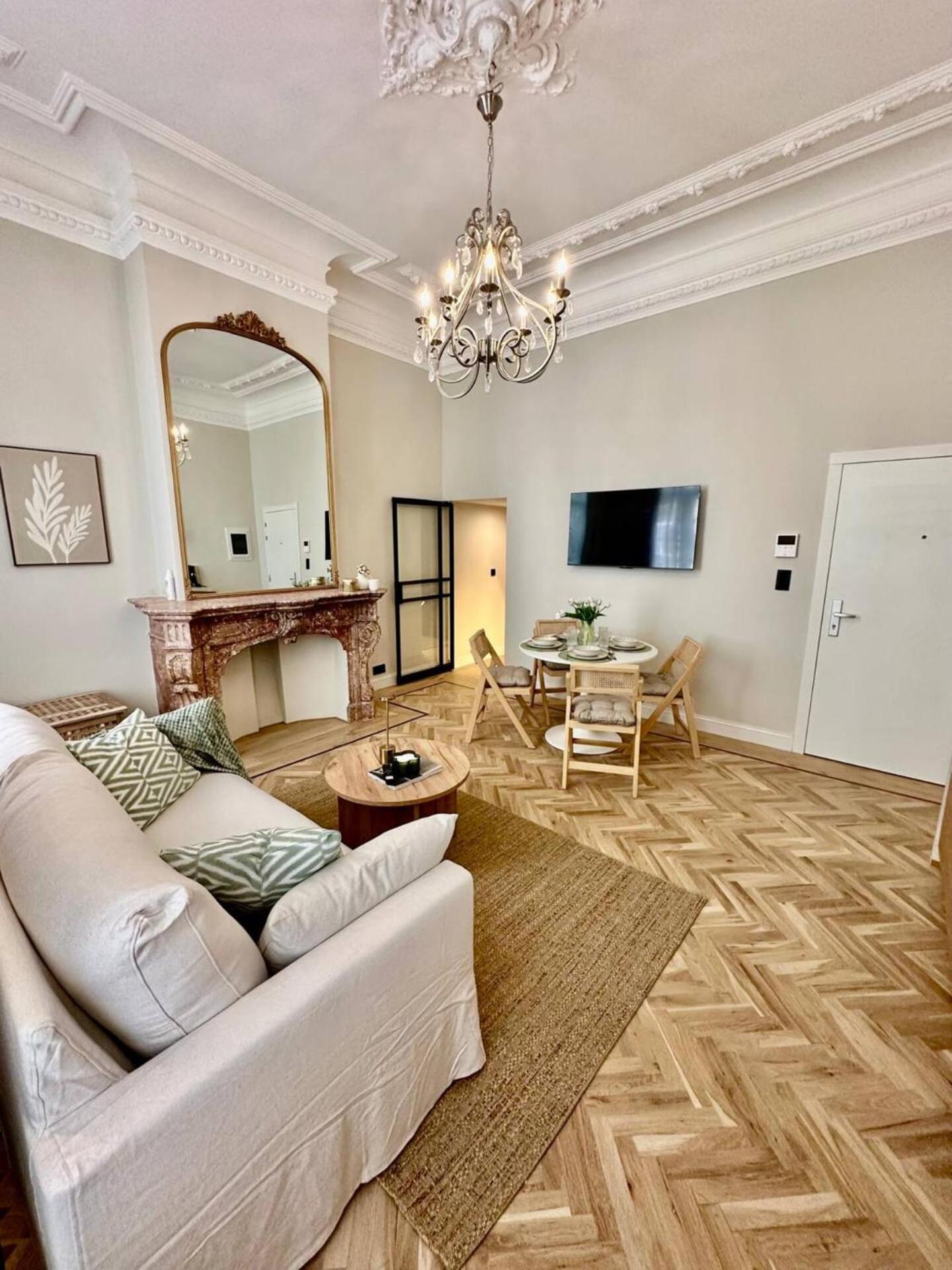 Charm And Comfort Brussels