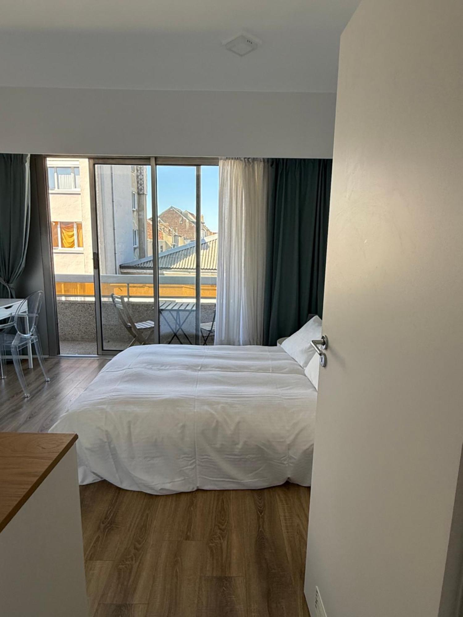 La Cambre Apartment *