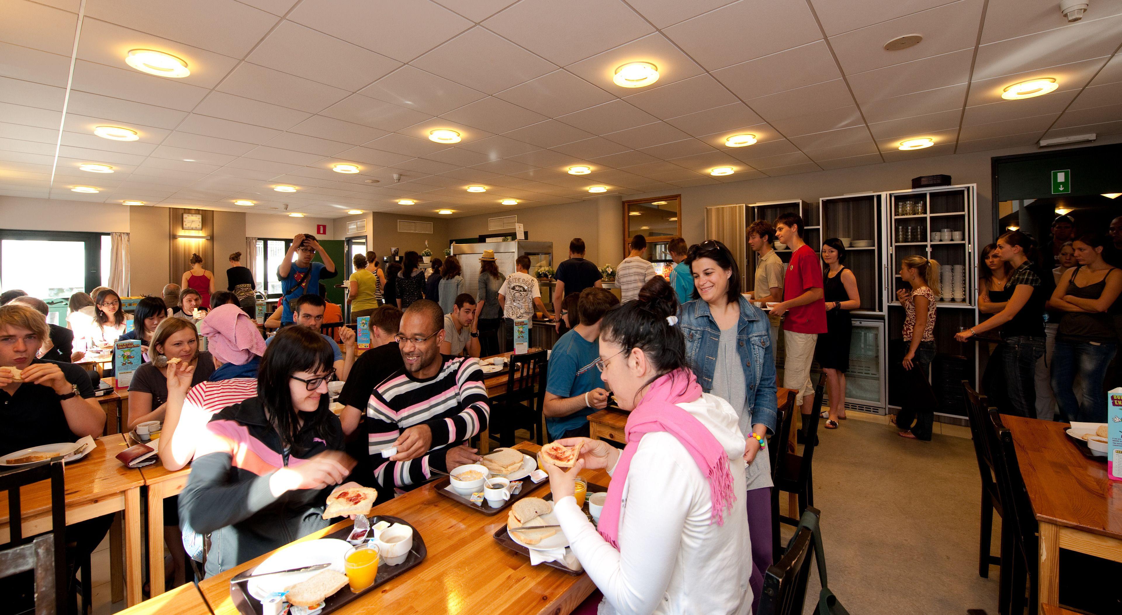 Hostel Sleep Well Youth Brussels