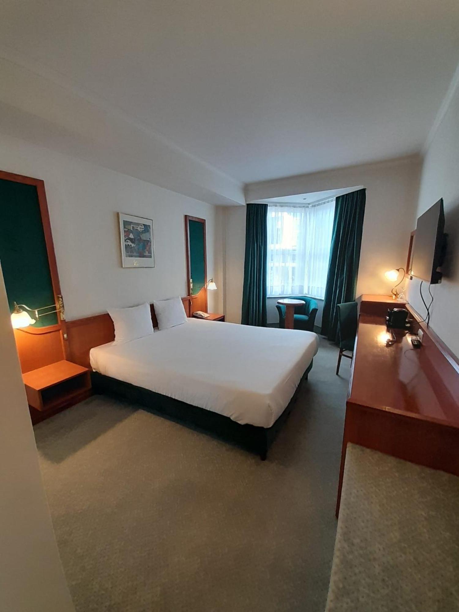 Le Dome Hotel Brussels