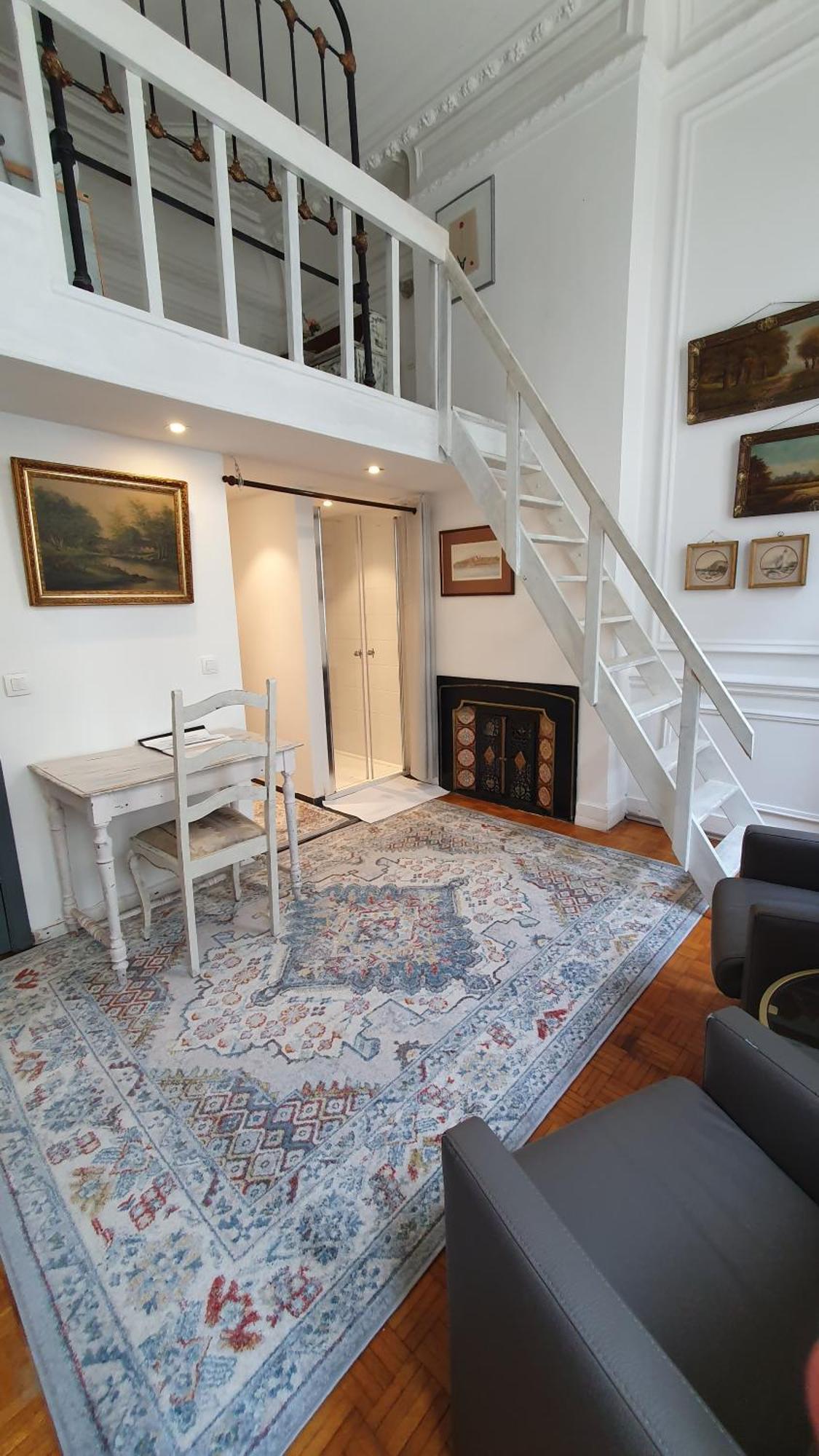 Marie Therese * Brussels