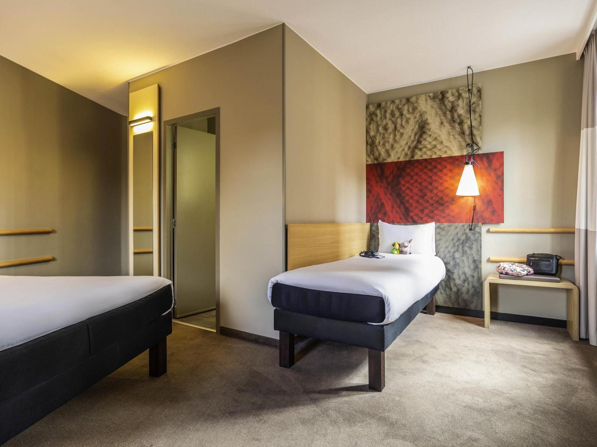 Ibis Off Grand'place 3*