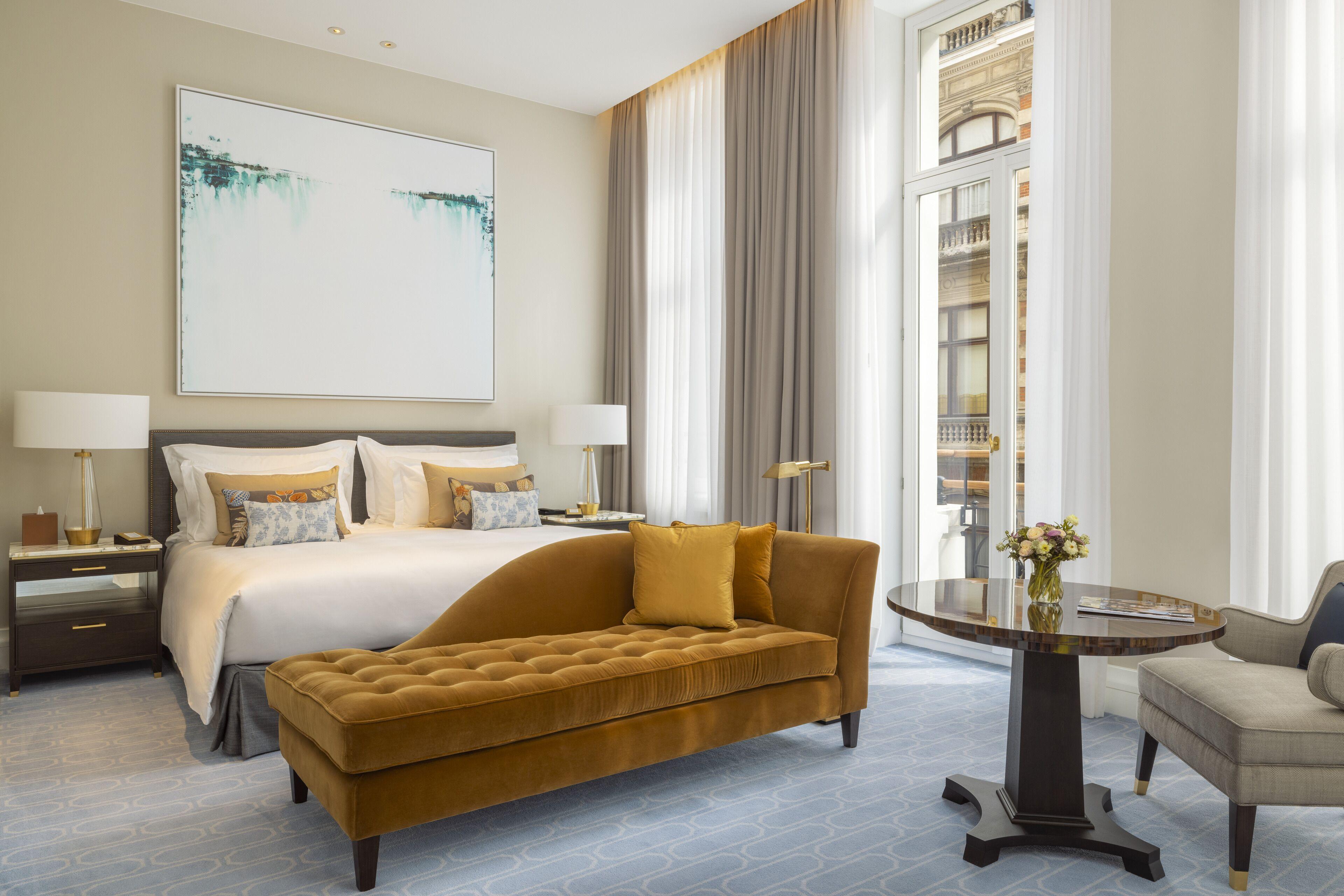 Corinthia Grand Astoria 5*