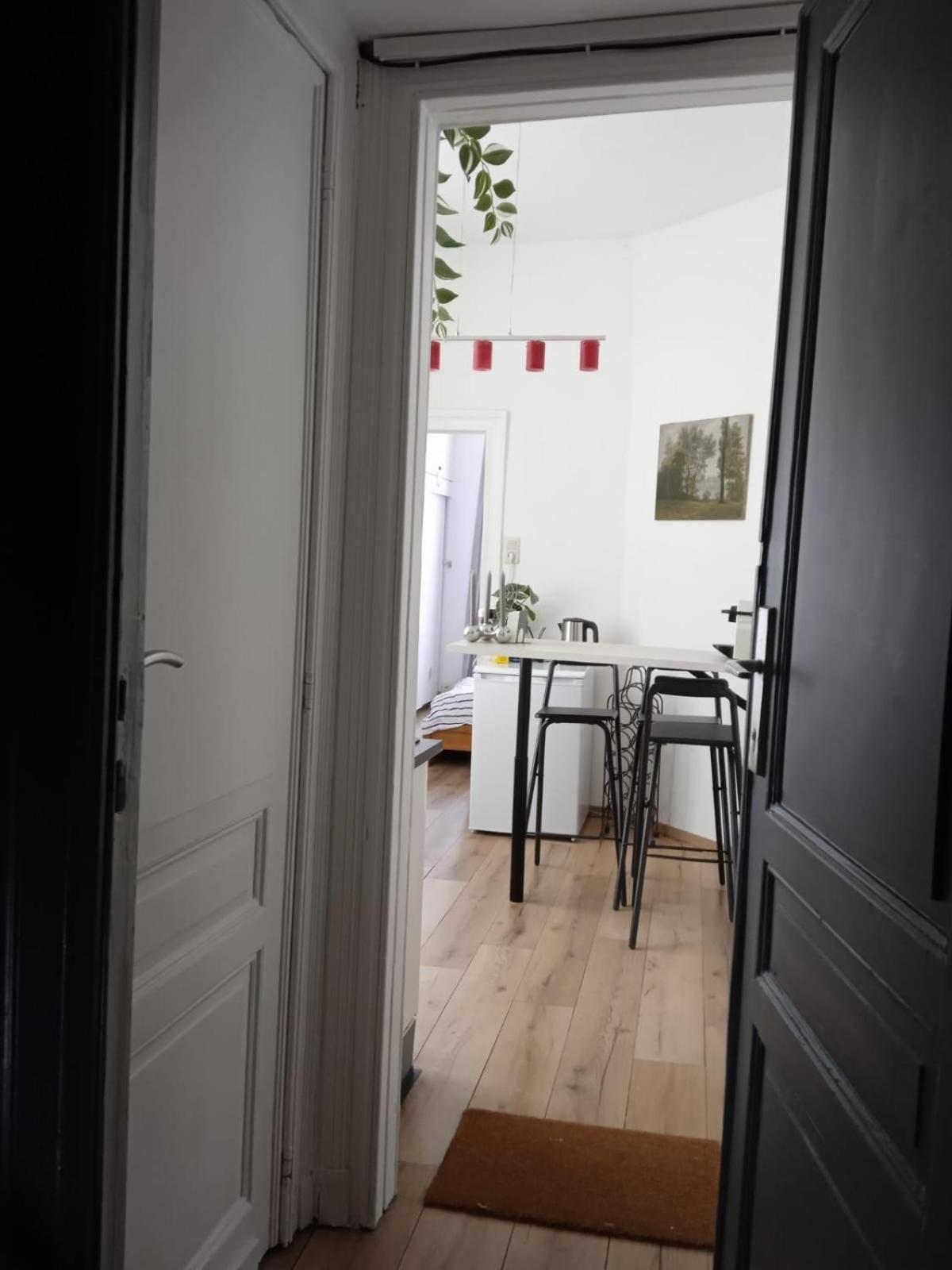 Nest In Apartment Brussels