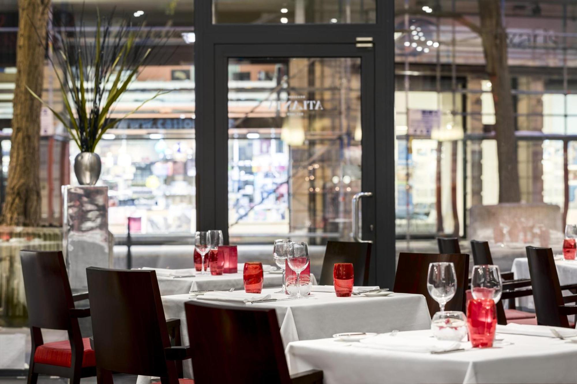 Hotel Nh Collection Centre