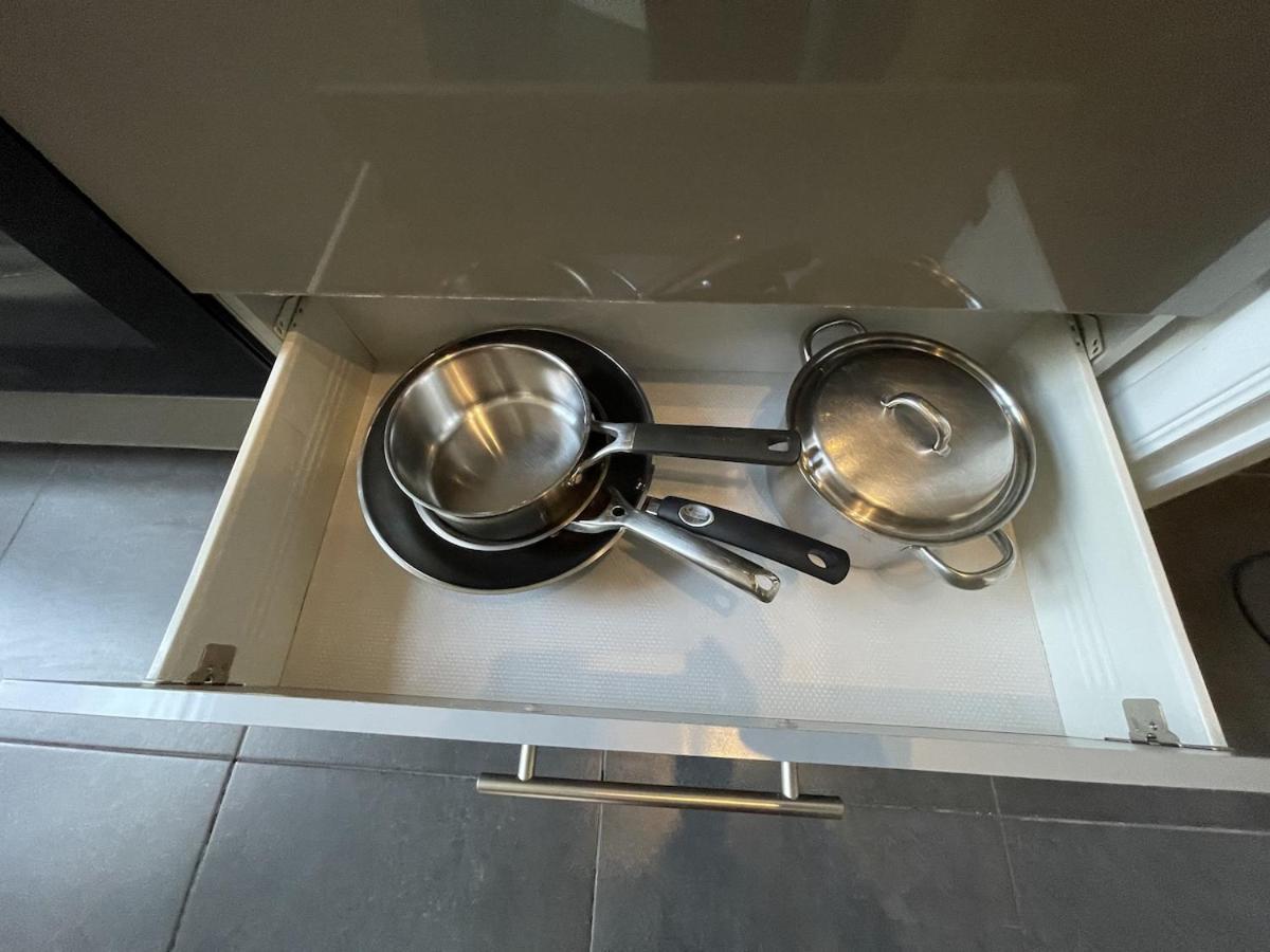 Beautiful With Jacuzzi Apartment Brussels