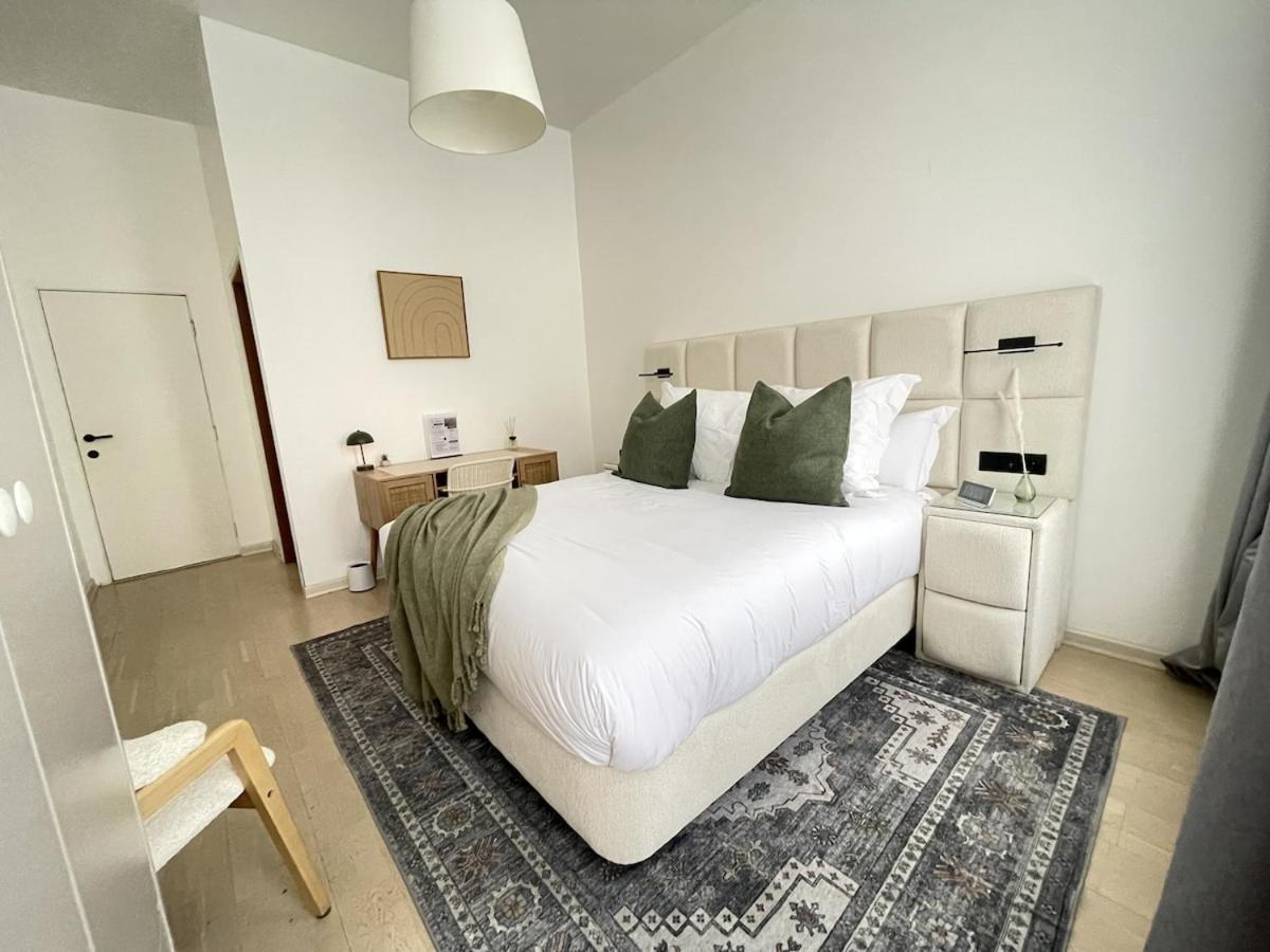 Apartment Beautiful With Jacuzzi Brussels