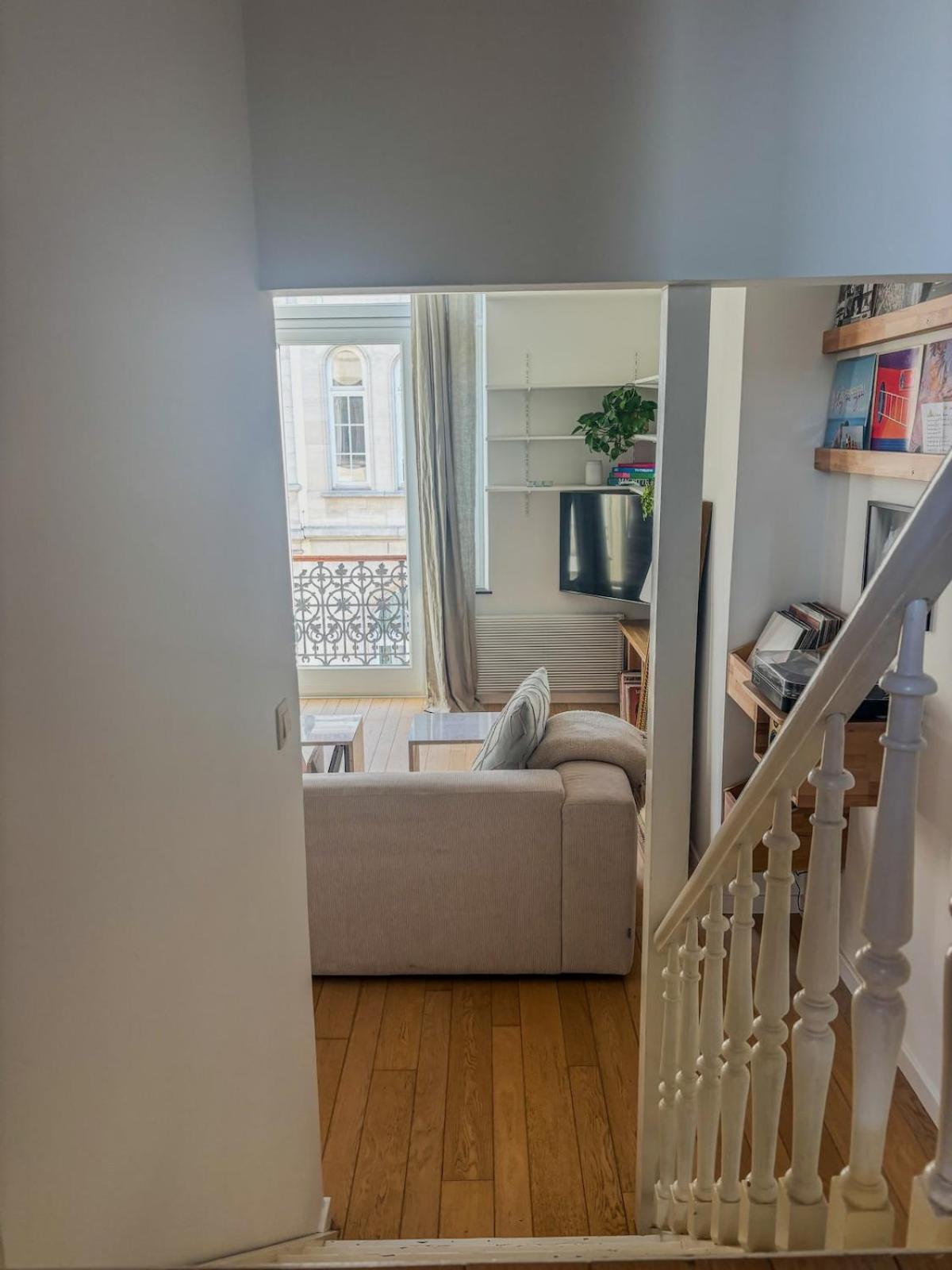 Cosy In Near Chatelain Apartment Brussels