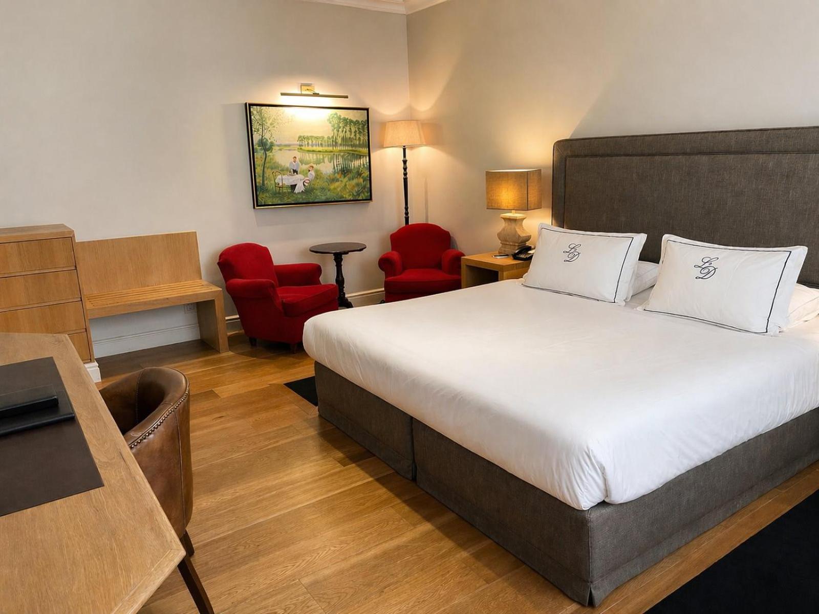 Hotel Le Dixseptieme 4*