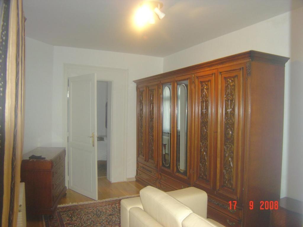 Marie Therese Apartment *
