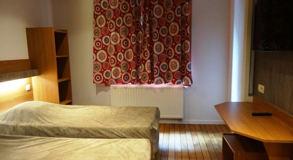 Sleep Well Youth Hostel Brussels