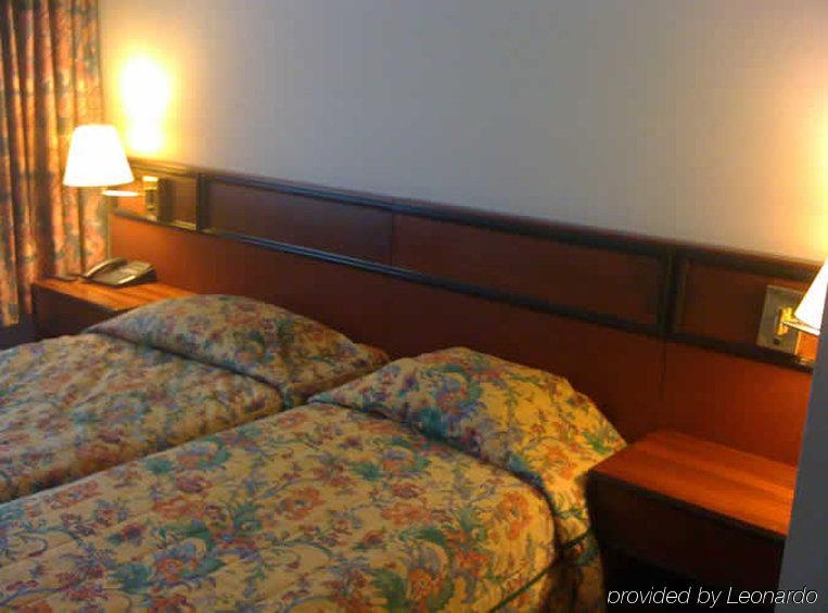 Slina Brussels Hotel Sint-Jans-Molenbeek