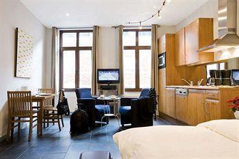 Aparthotel Azimut Flathotel