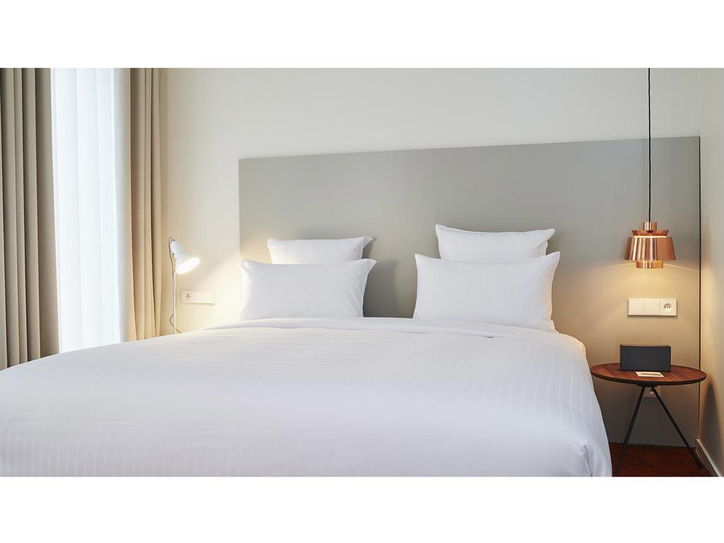 9hotel Sablon